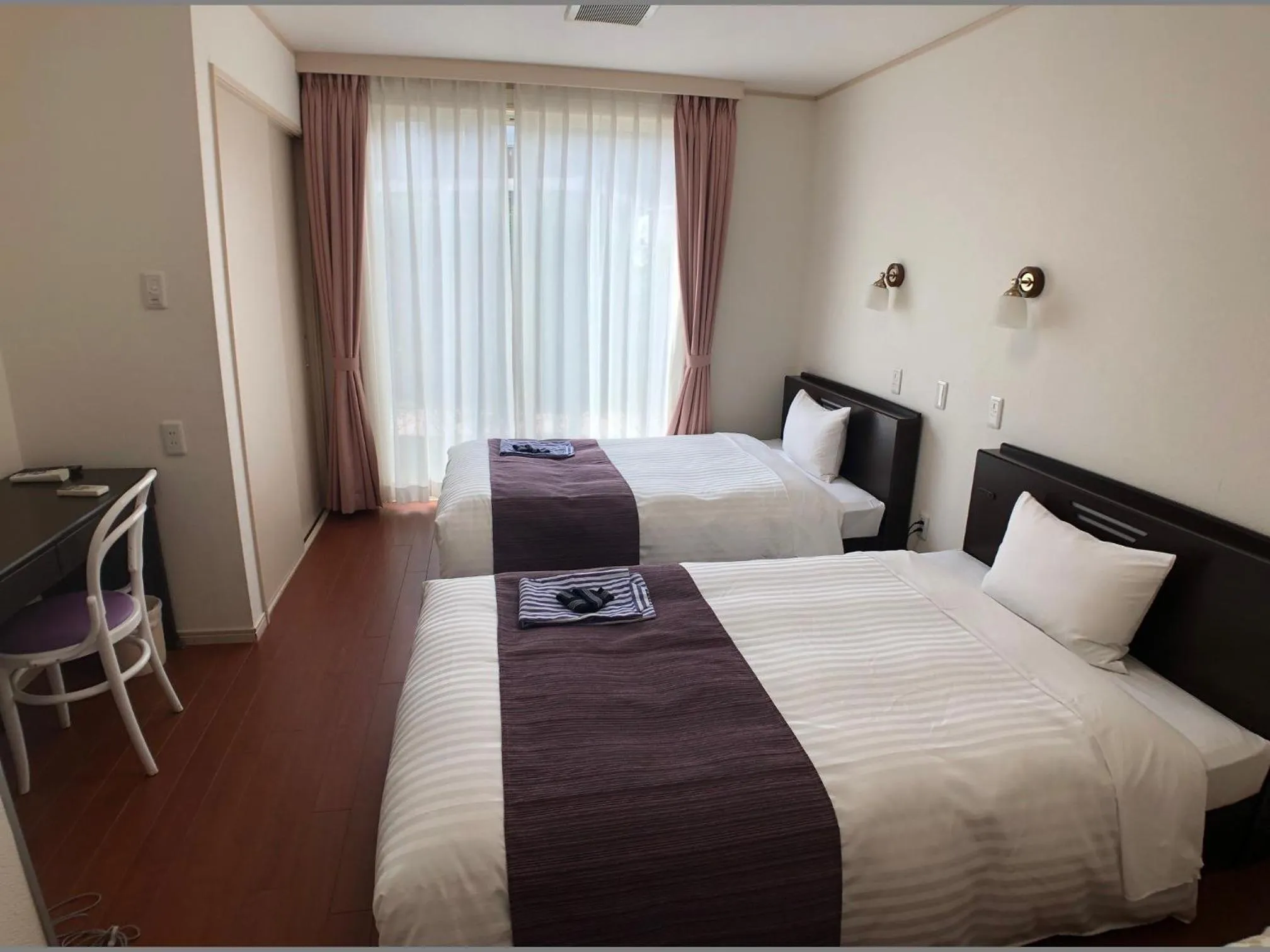 Bed in Kawaguchiko Urban Resort Villa