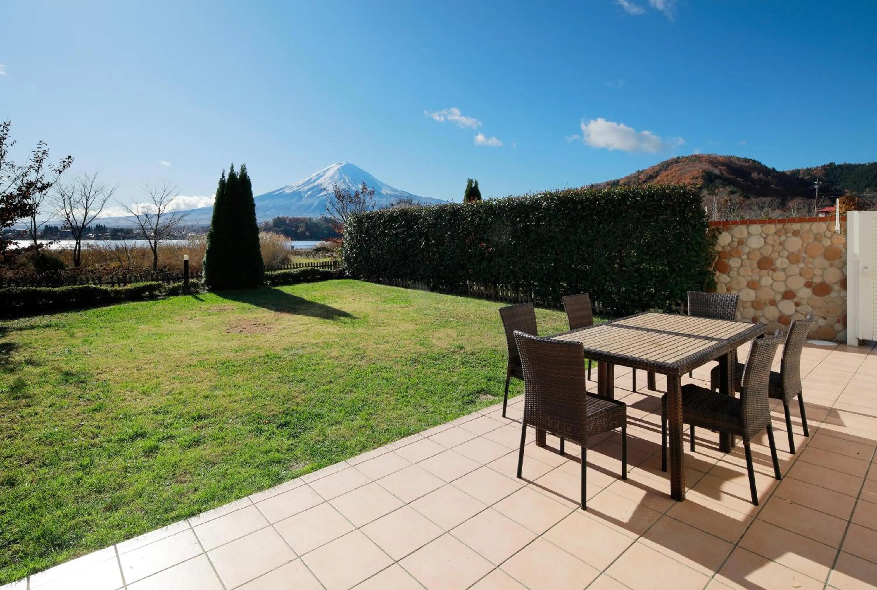 Garden in Kawaguchiko Urban Resort Villa