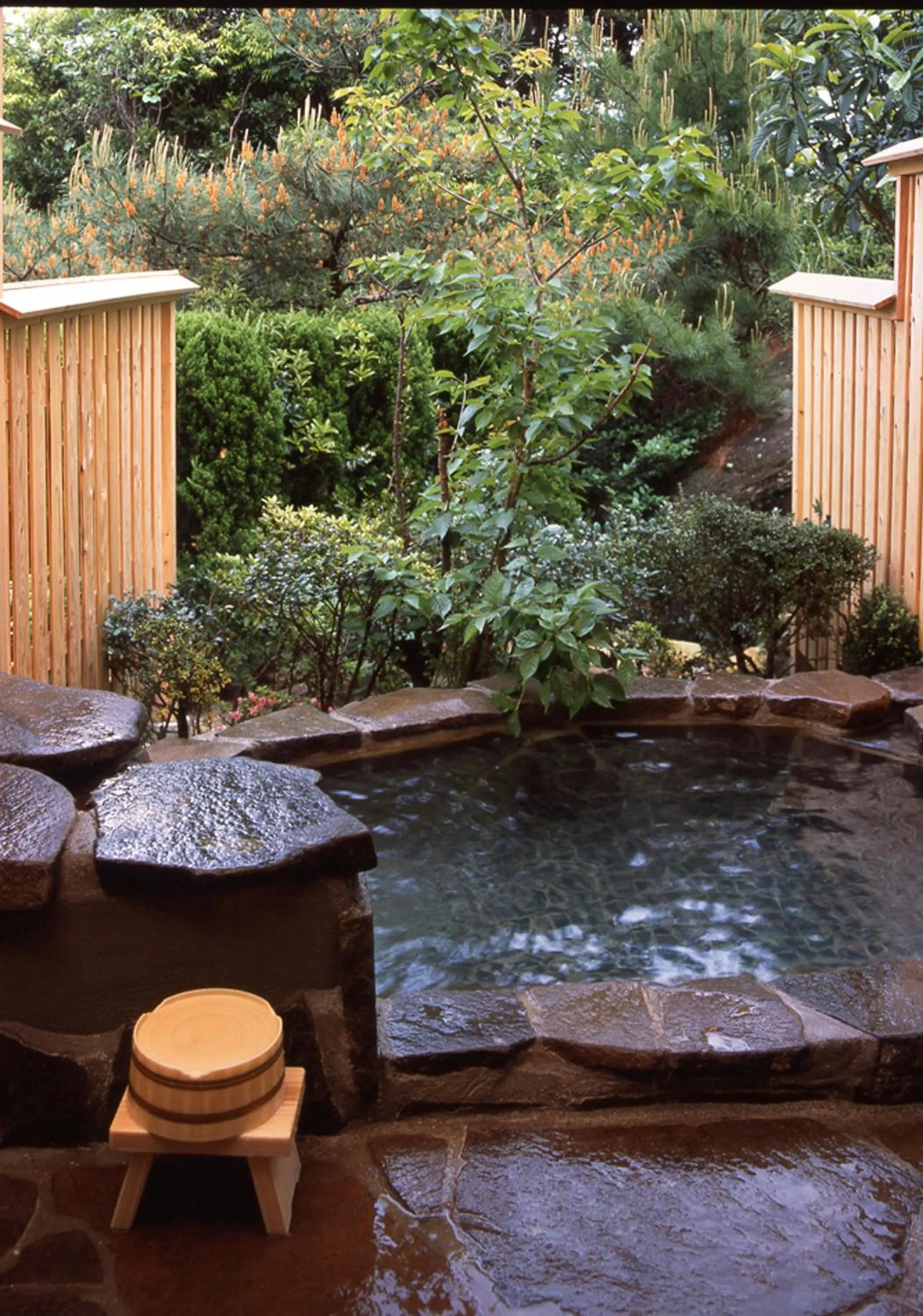 Open Air Bath in Misakitei