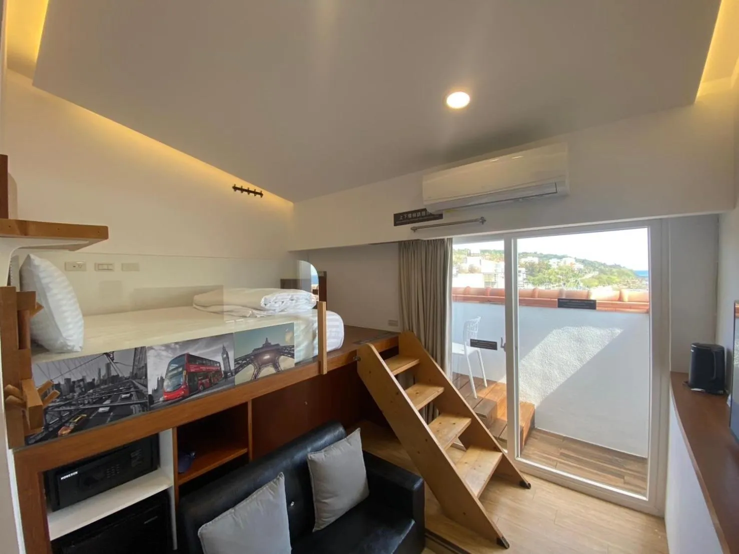 Property building, Bed in LAINN Nanwan