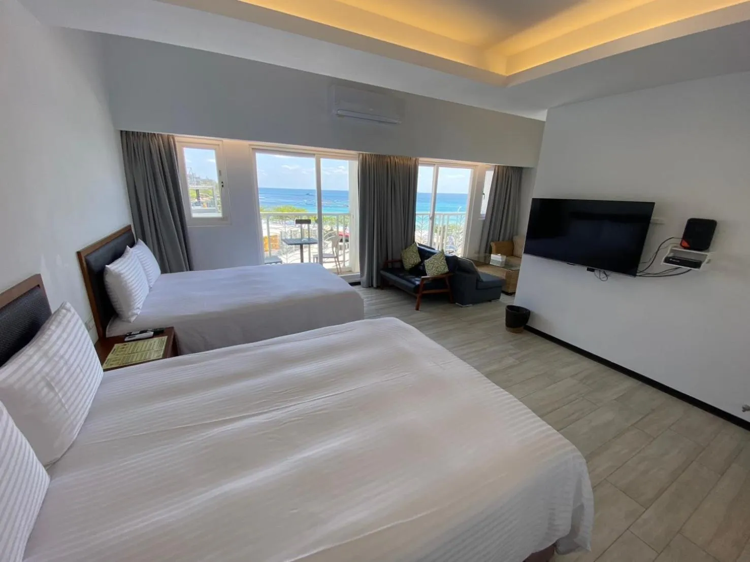 Property building, Bed in LAINN Nanwan