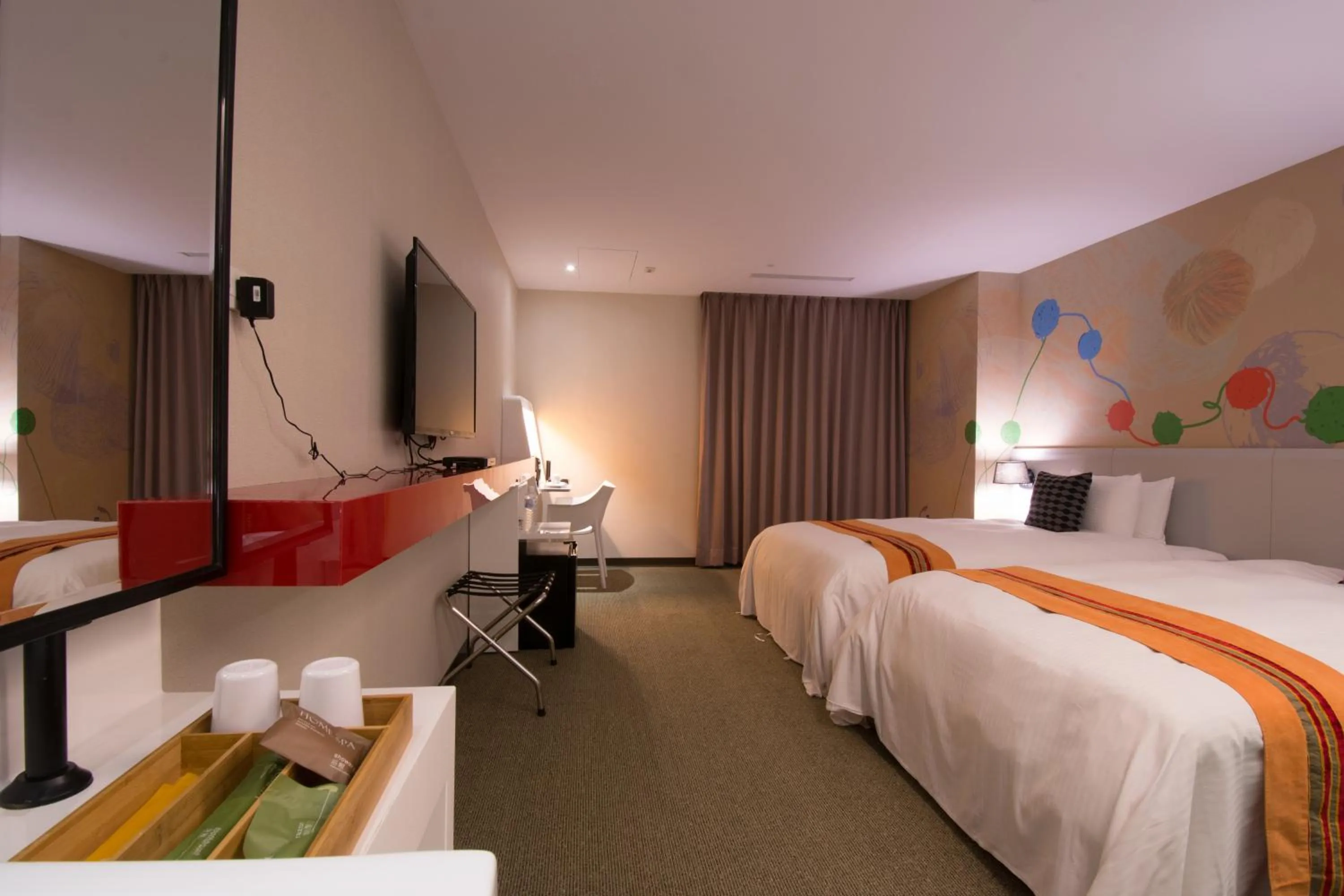 Photo of the whole room, Bed in Travel Art Inn