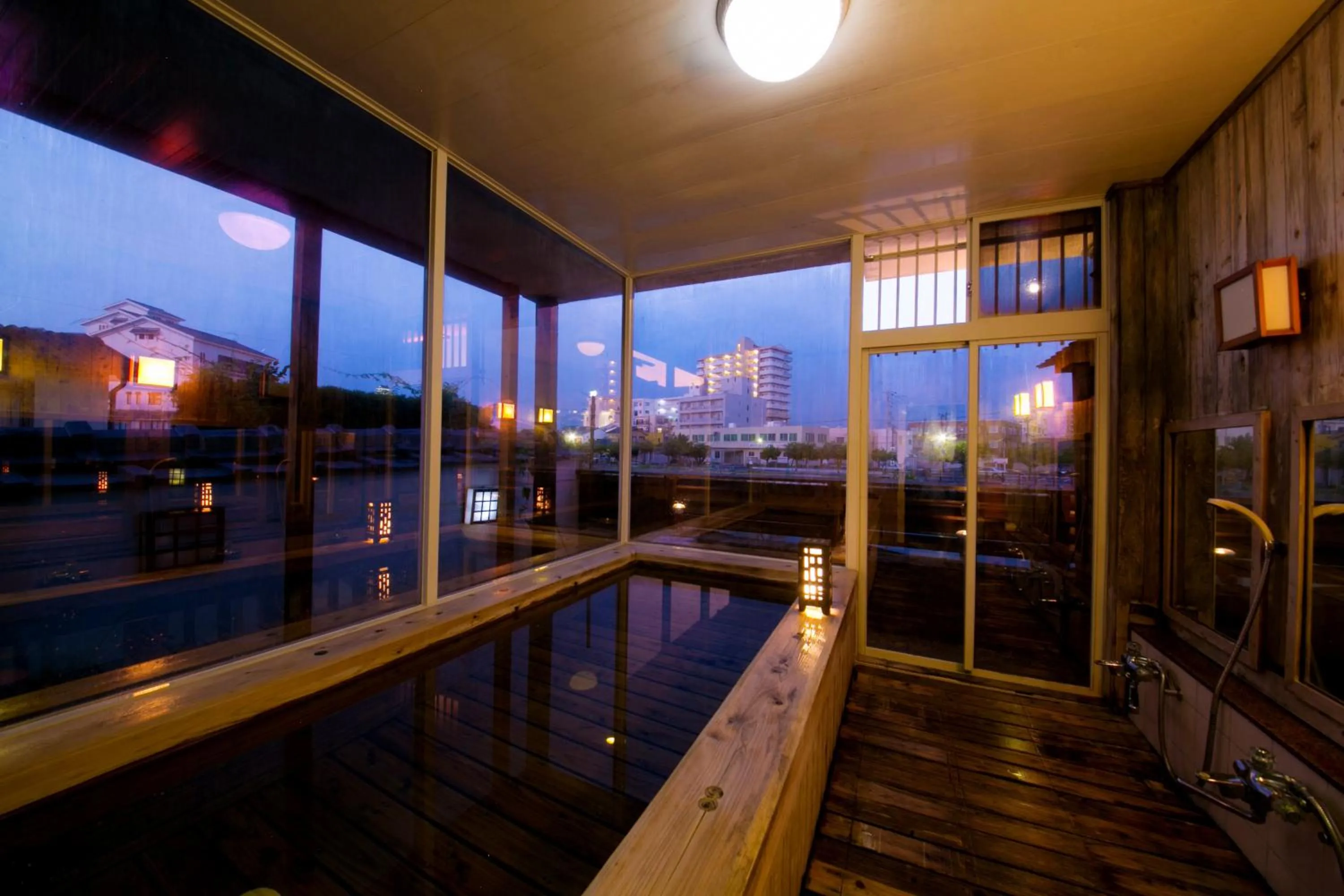 Hot Spring Bath in Ryokan Wataya