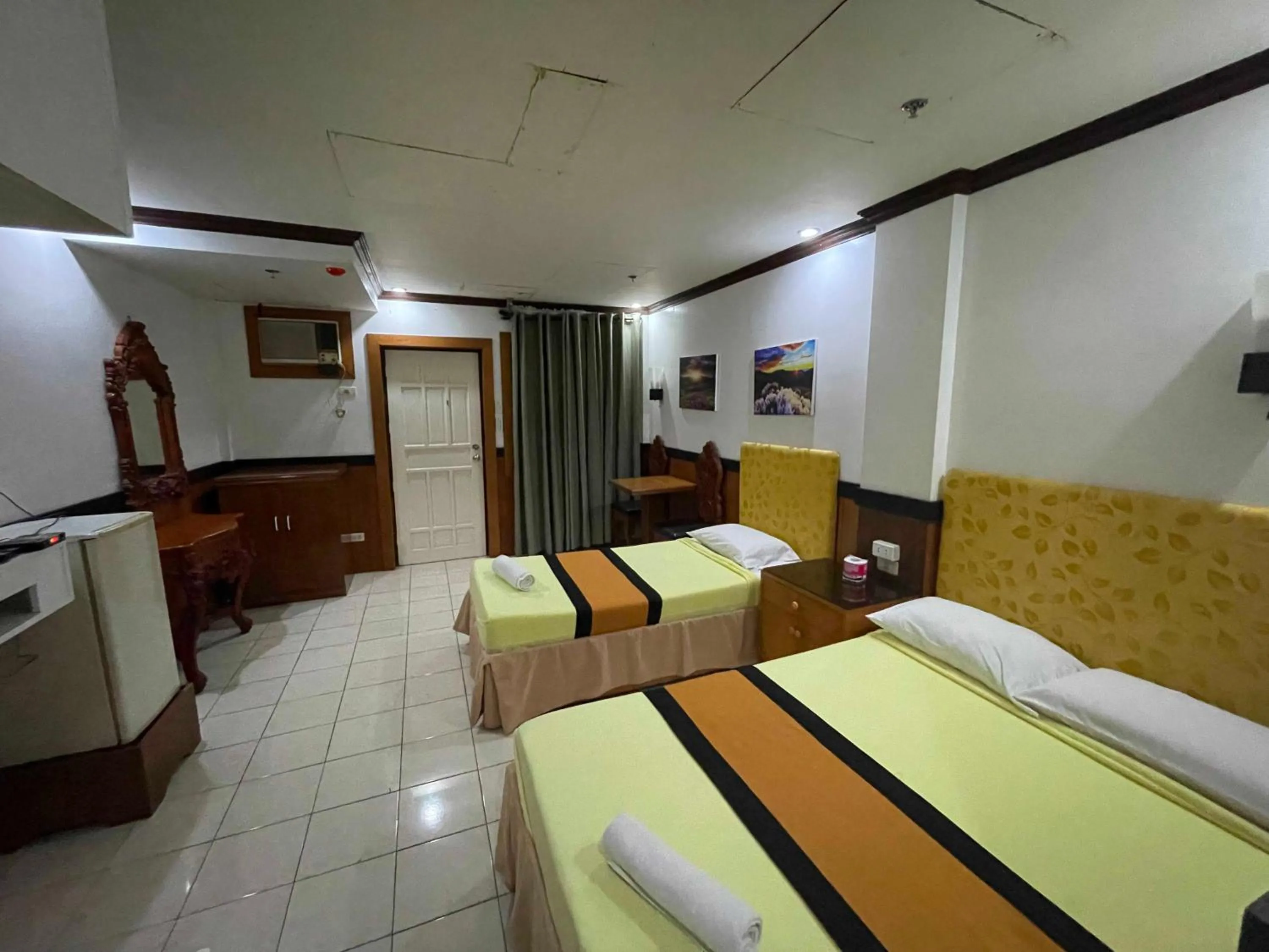 Bedroom in Palette Gems Hotel and Conference Center