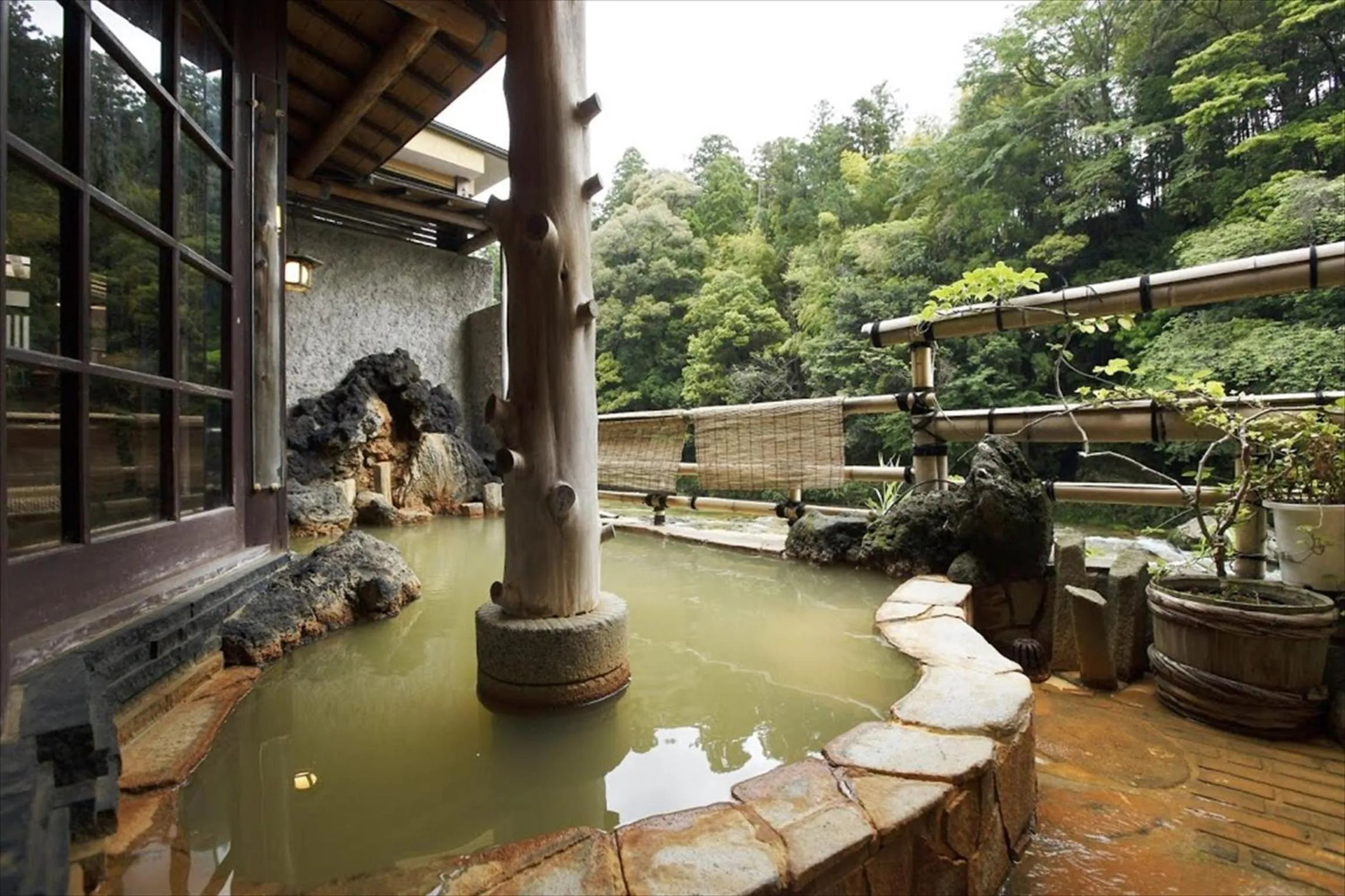 Hot Spring Bath in Hazu Bekkan