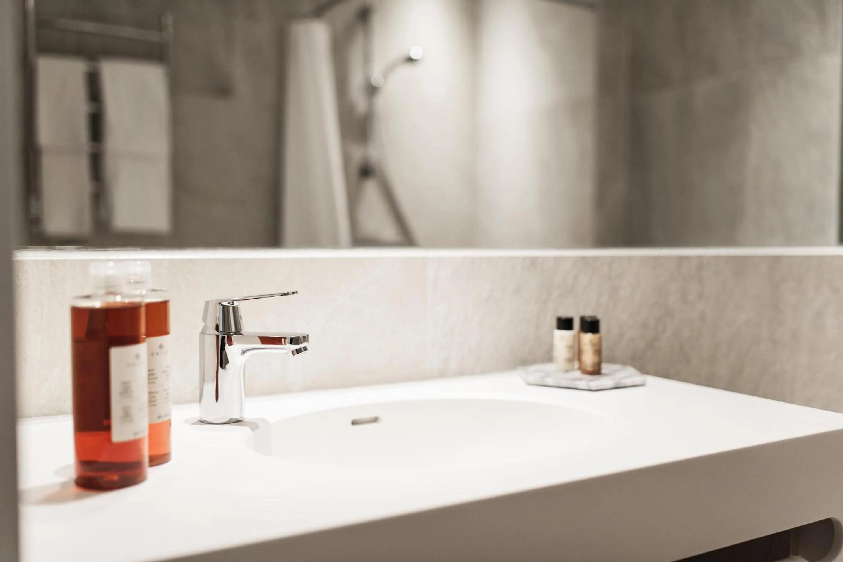 Bathroom in Best Western RC Hotel