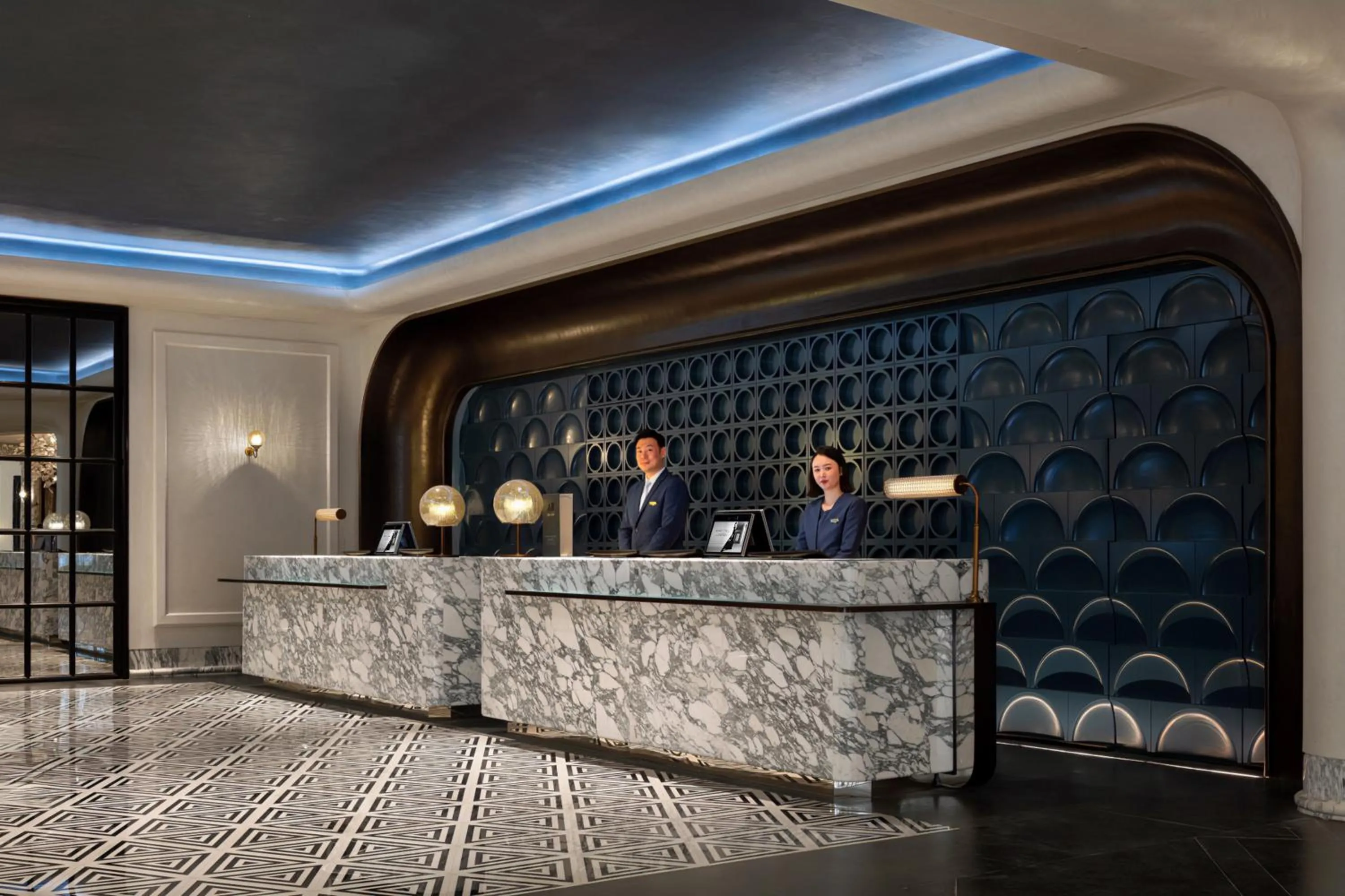 Lobby or reception in Sofitel Shanghai North Bund