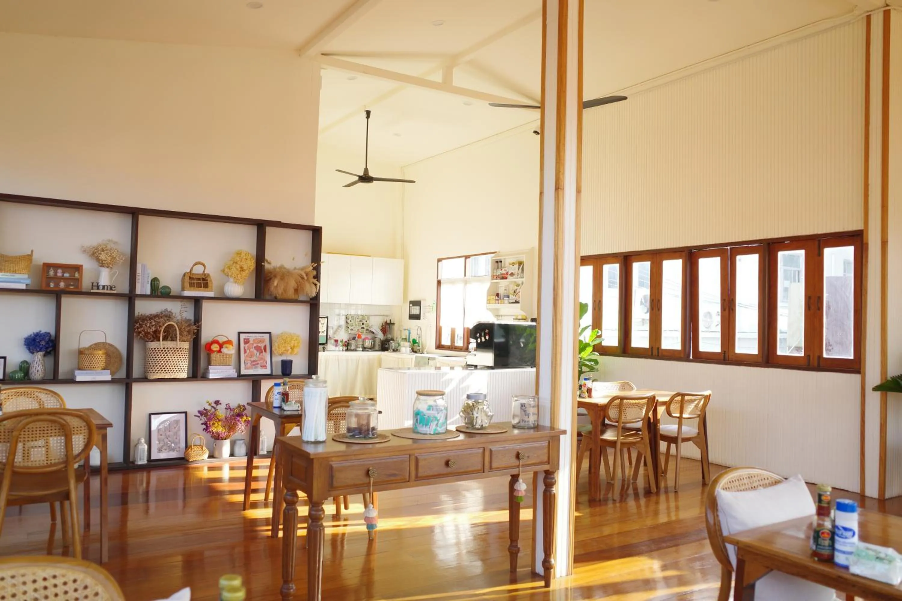 Restaurant/places to eat in Your Home AYUTTHAYA