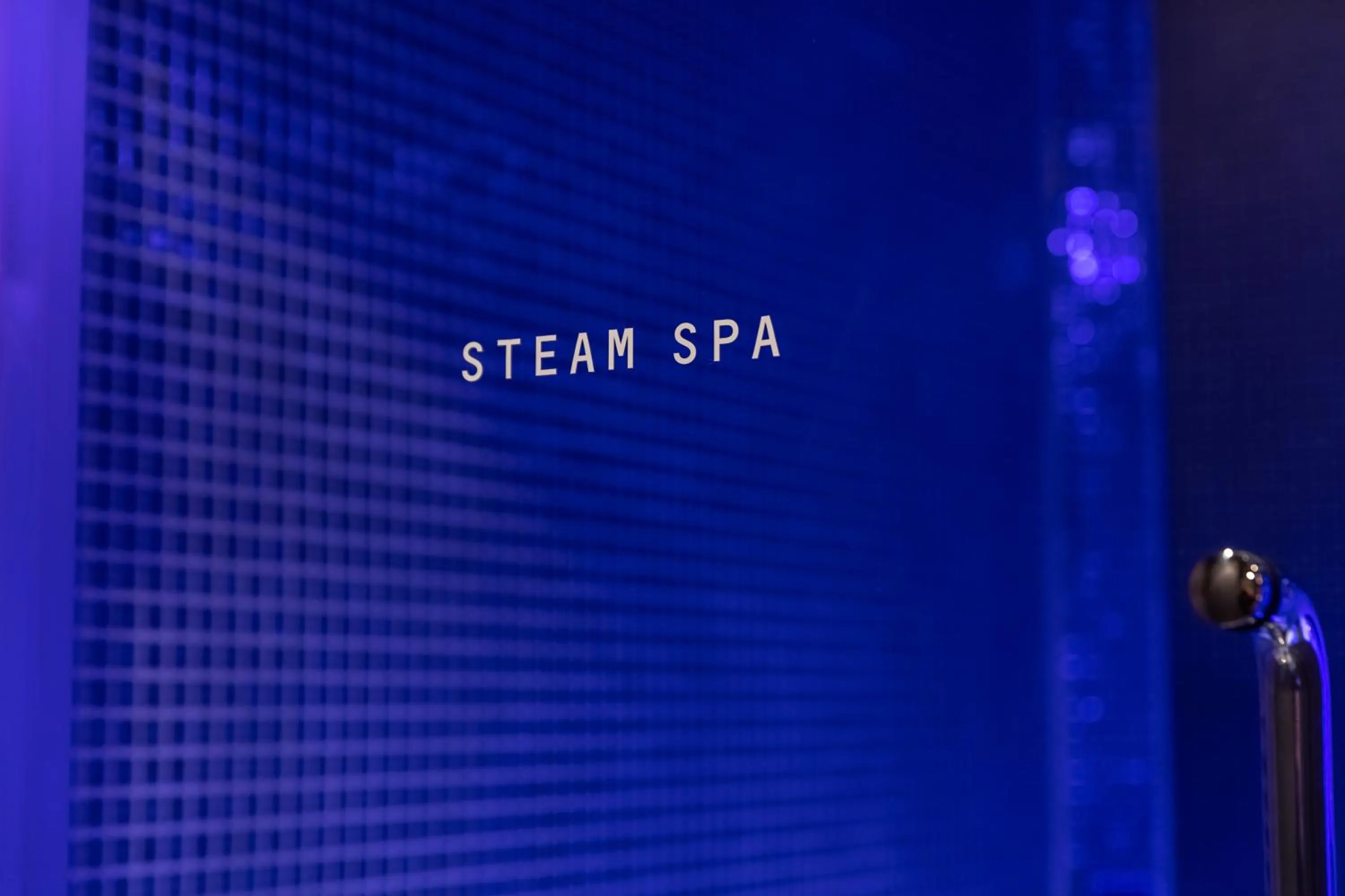 Design Hotel W Zip Club