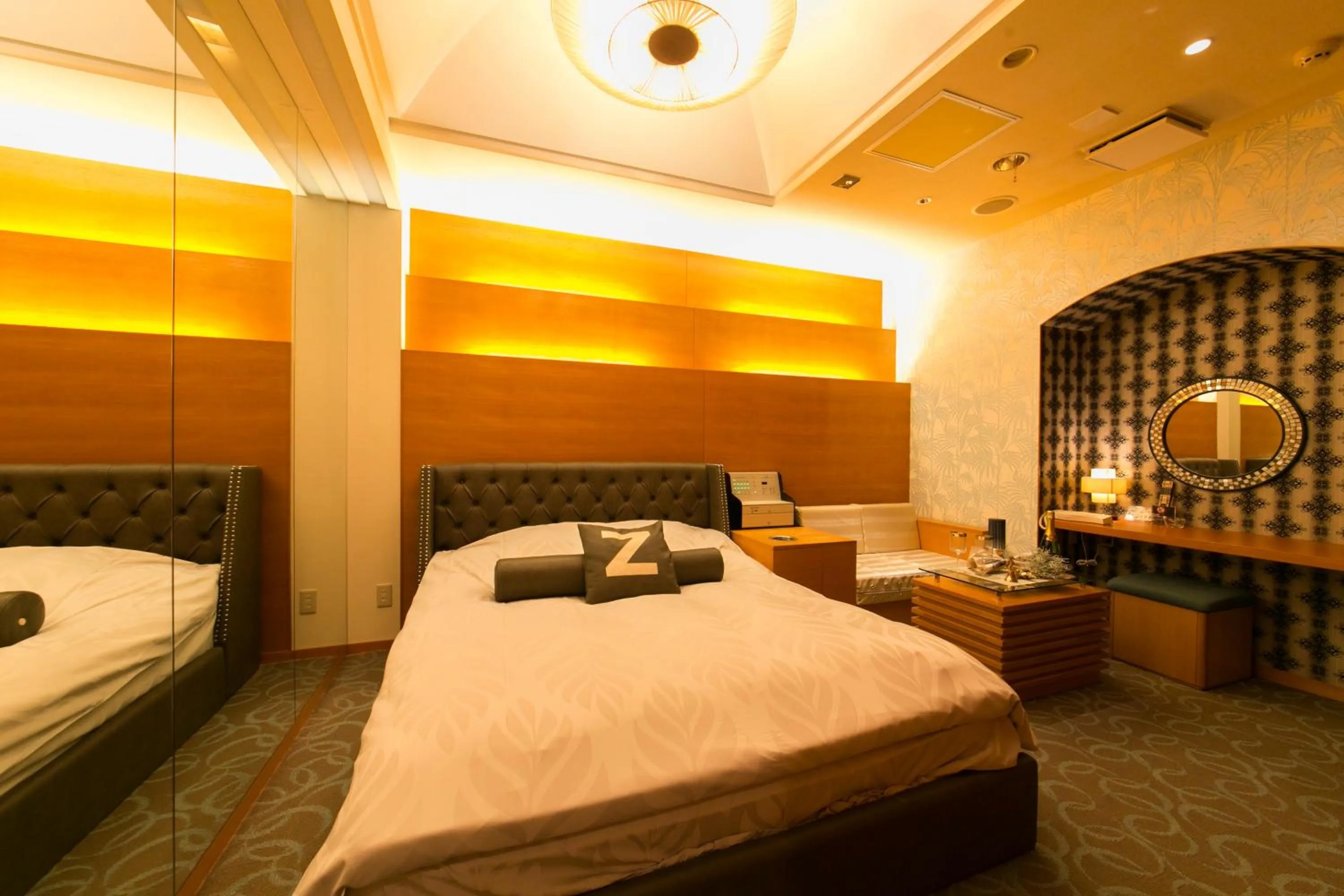 Bed in Design Hotel W Zip Club