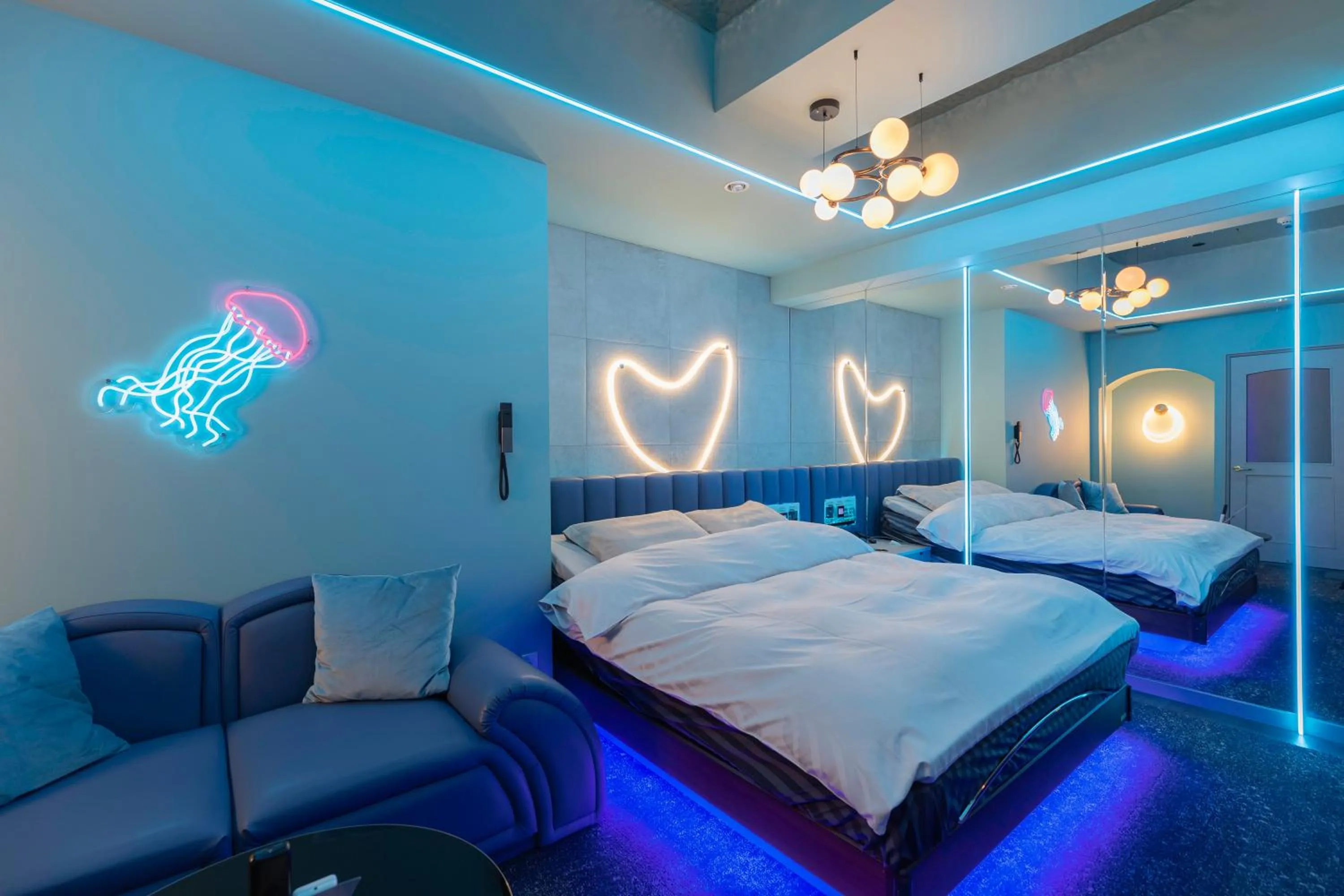 Bed in Design Hotel W Zip Club