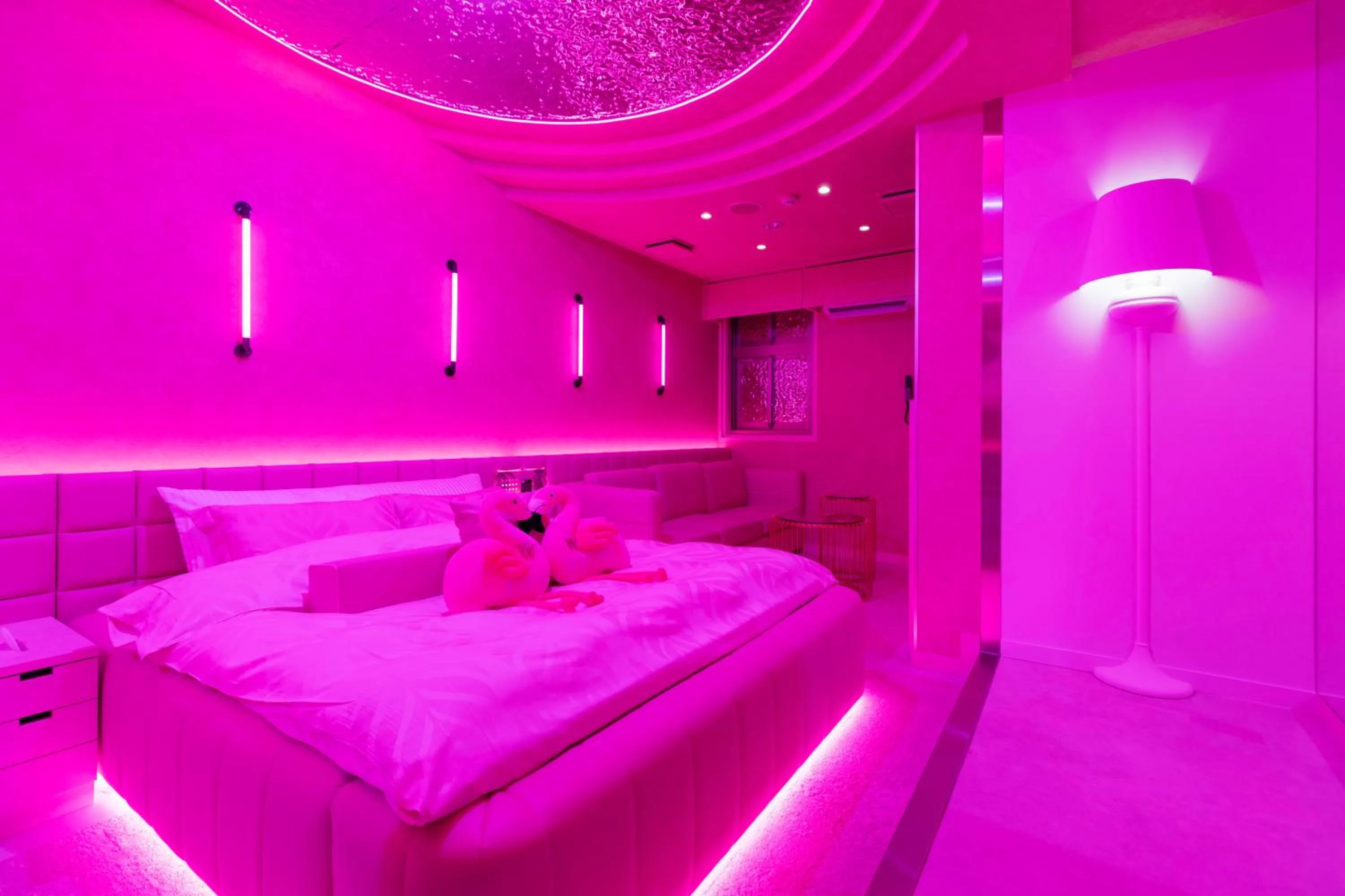 Bed in Design Hotel W Zip Club