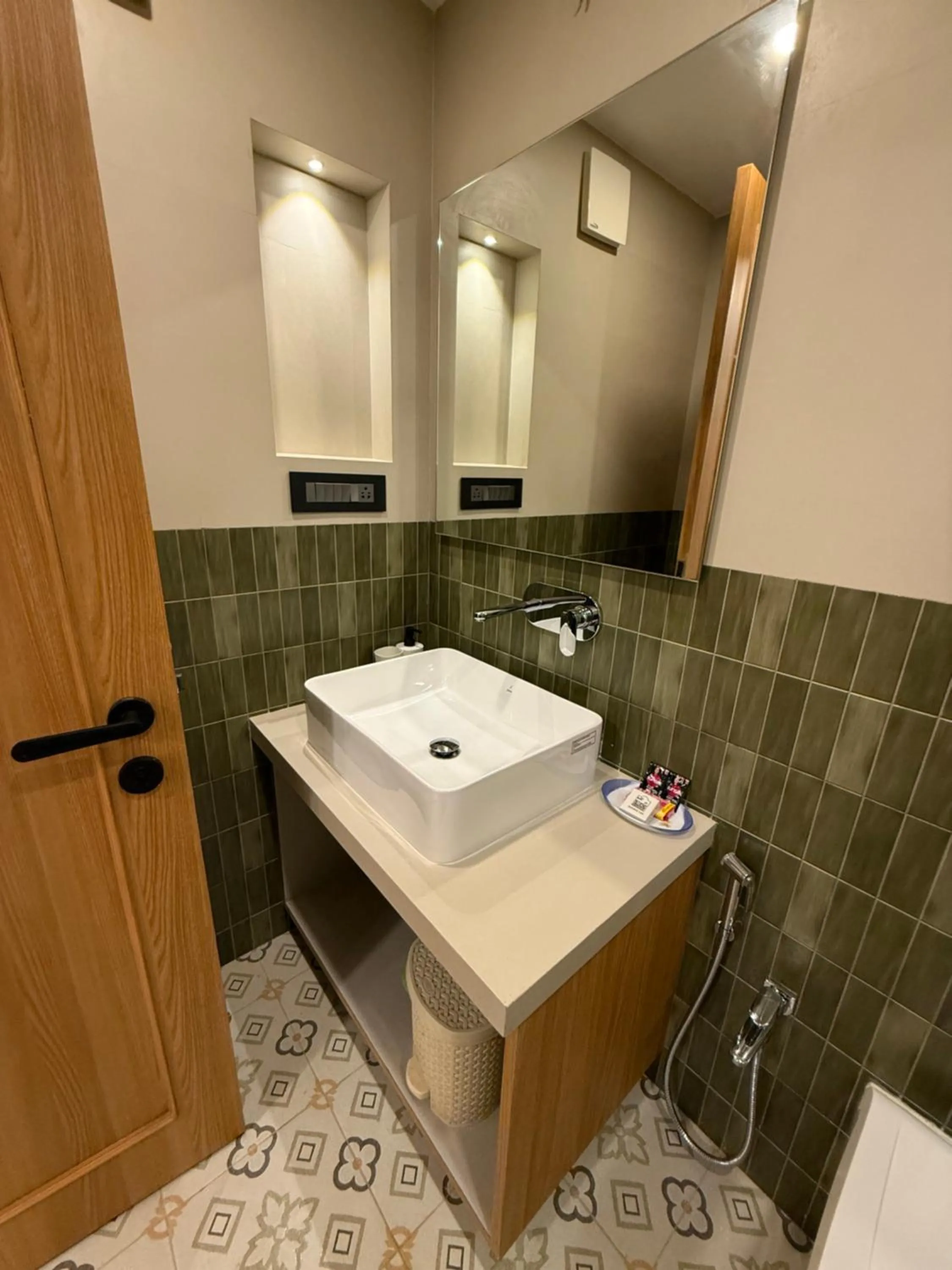 Bathroom in Hotel Beach Garden