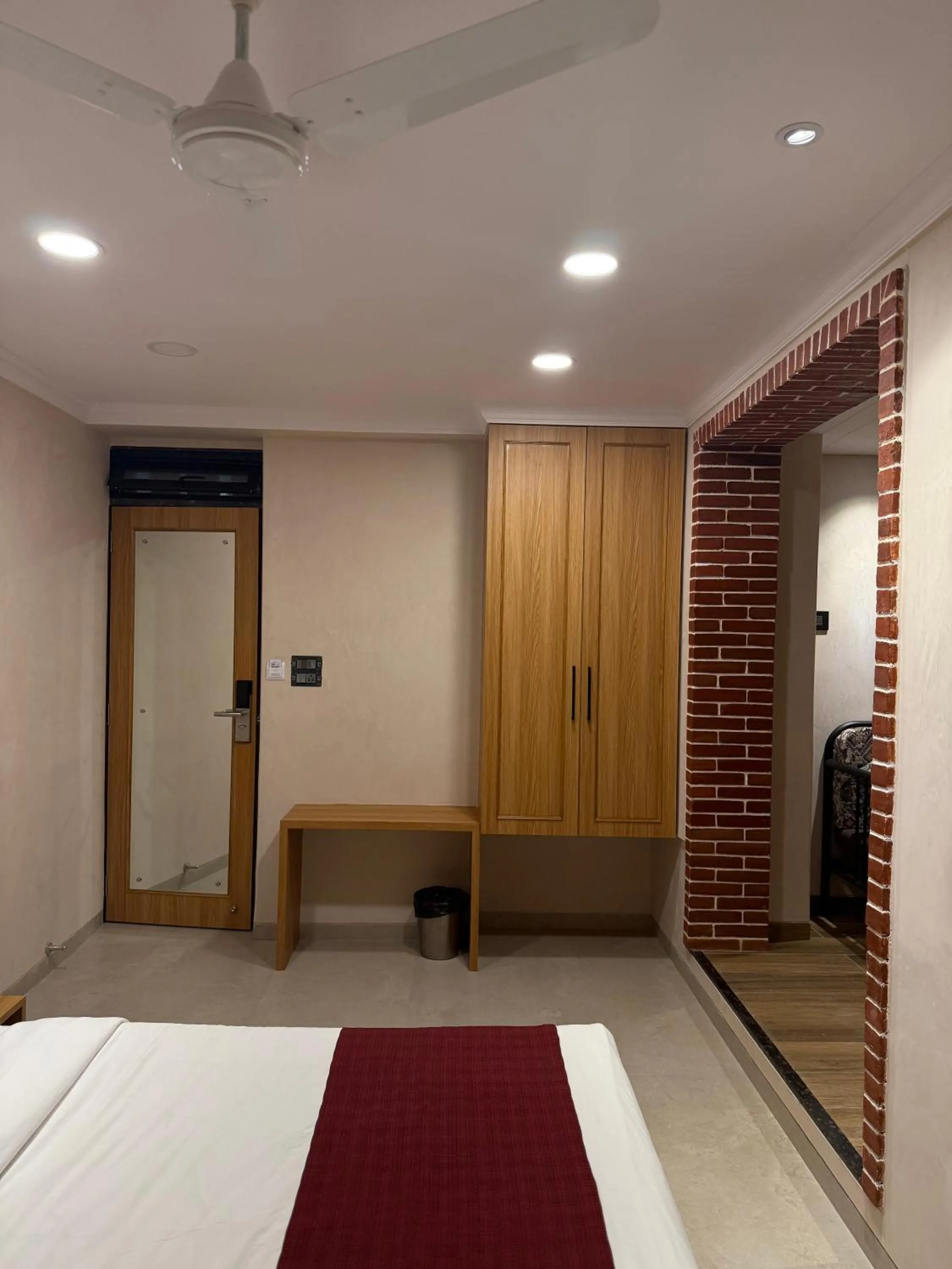 Bed in Hotel Beach Garden