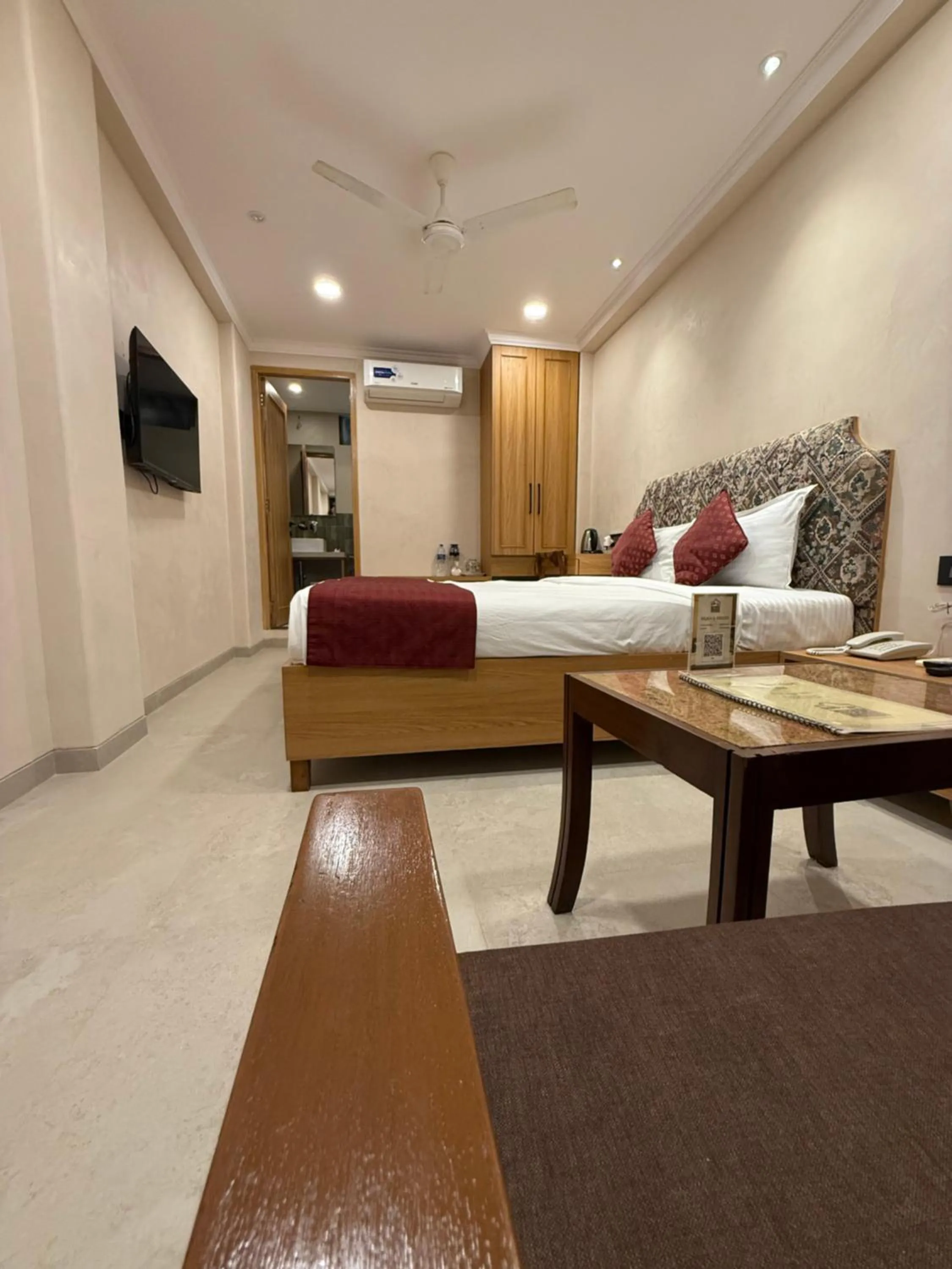 Bed in Hotel Beach Garden