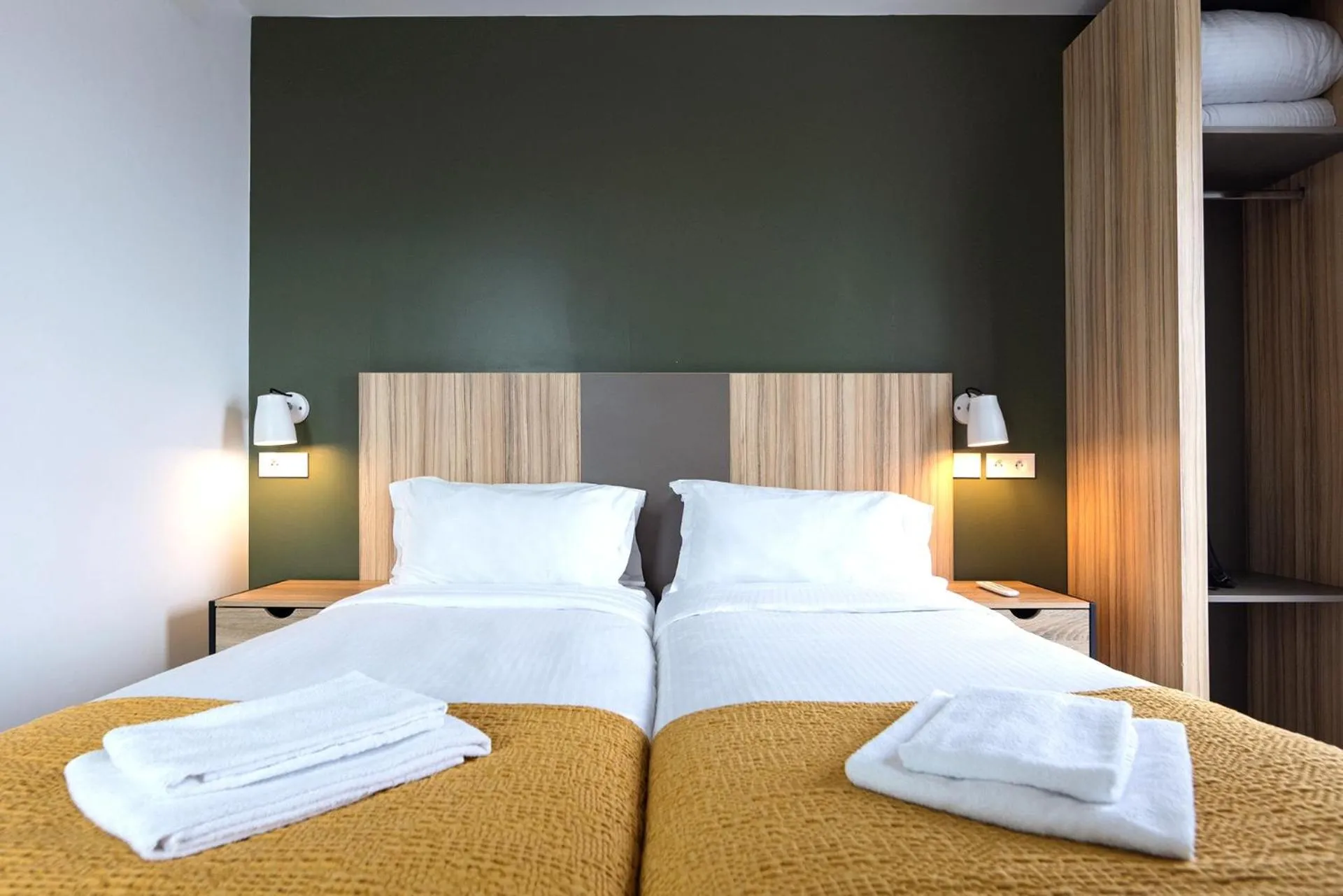 Bed in Hôtel Lodge In Paris 13