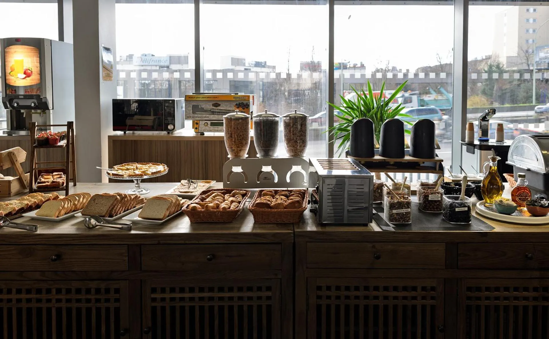 Breakfast in Hôtel Lodge In Paris 13