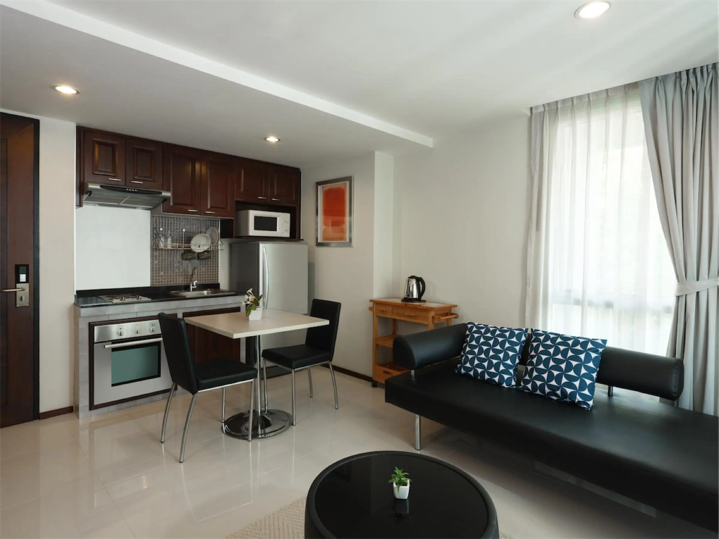 Kitchen or kitchenette in Silom Lofts
