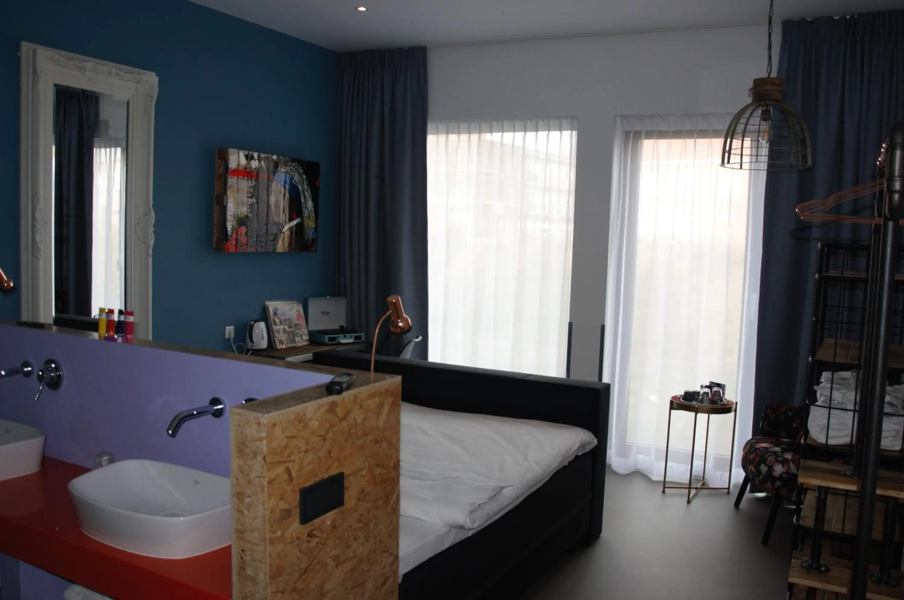 Photo of the whole room, Bed in Hotel Rauw aan de Kade