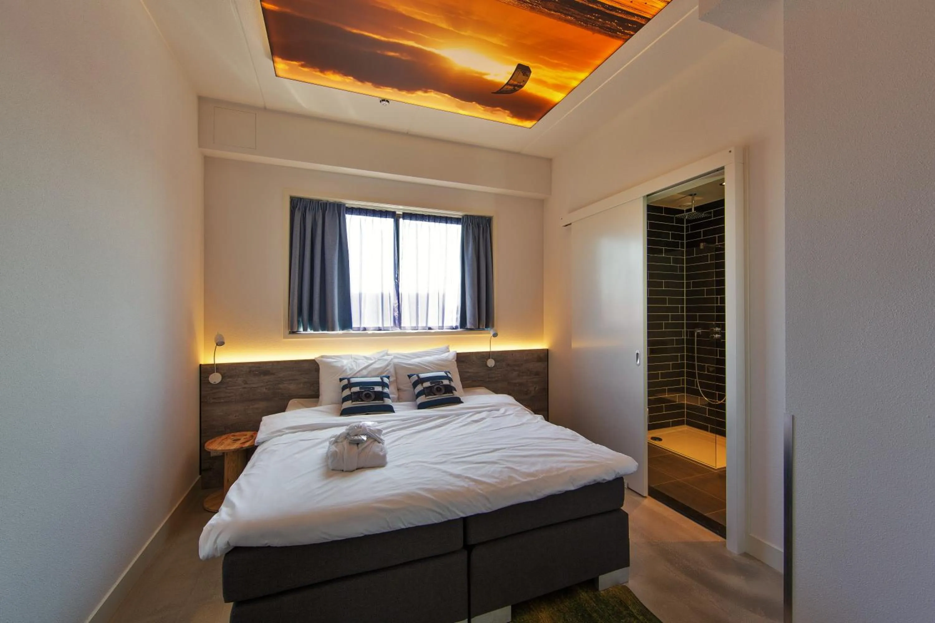 Photo of the whole room, Bed in Hotel Rauw aan de Kade