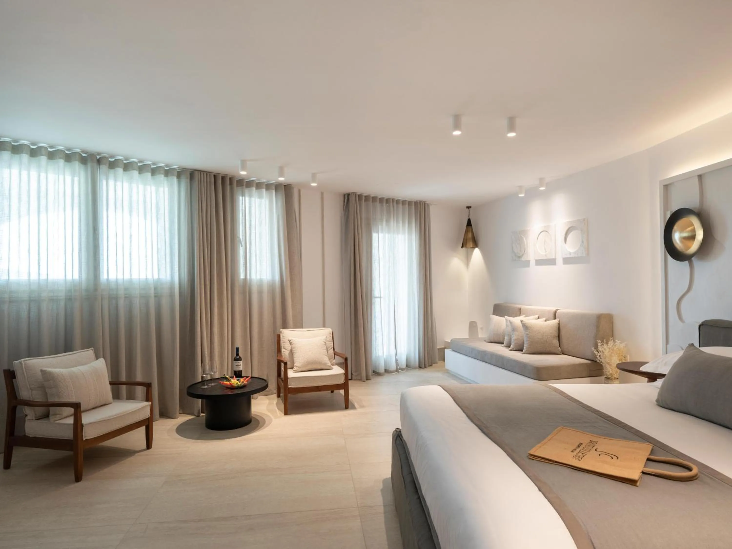 Bed in Santo Pure Oia Suites & Villas