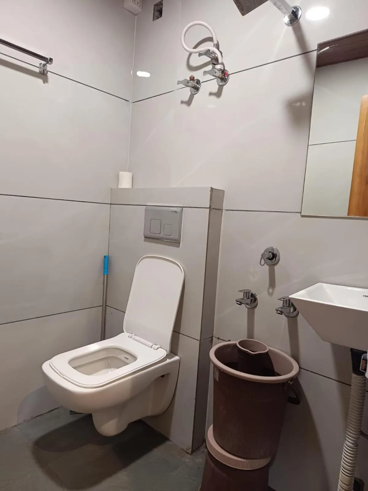 ShyamRaj Hotel