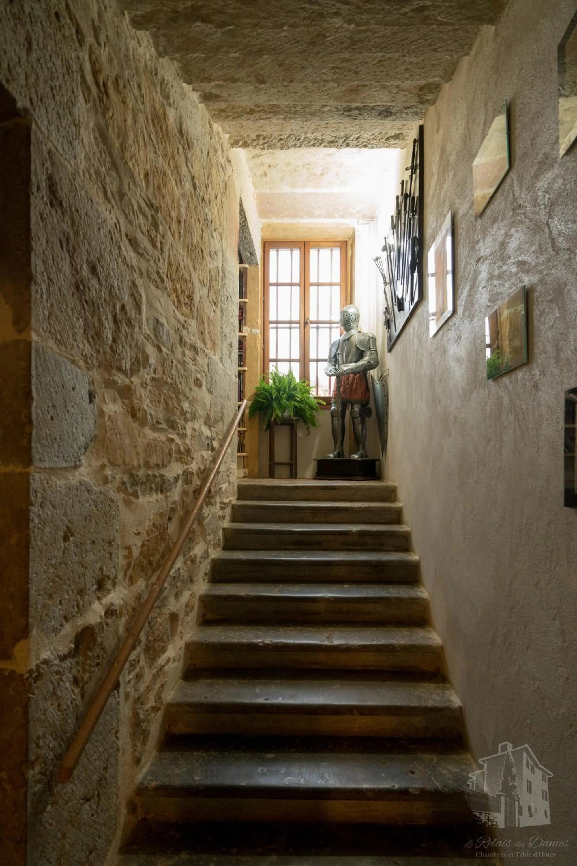 Facade/entrance in Le Relais Des Dames