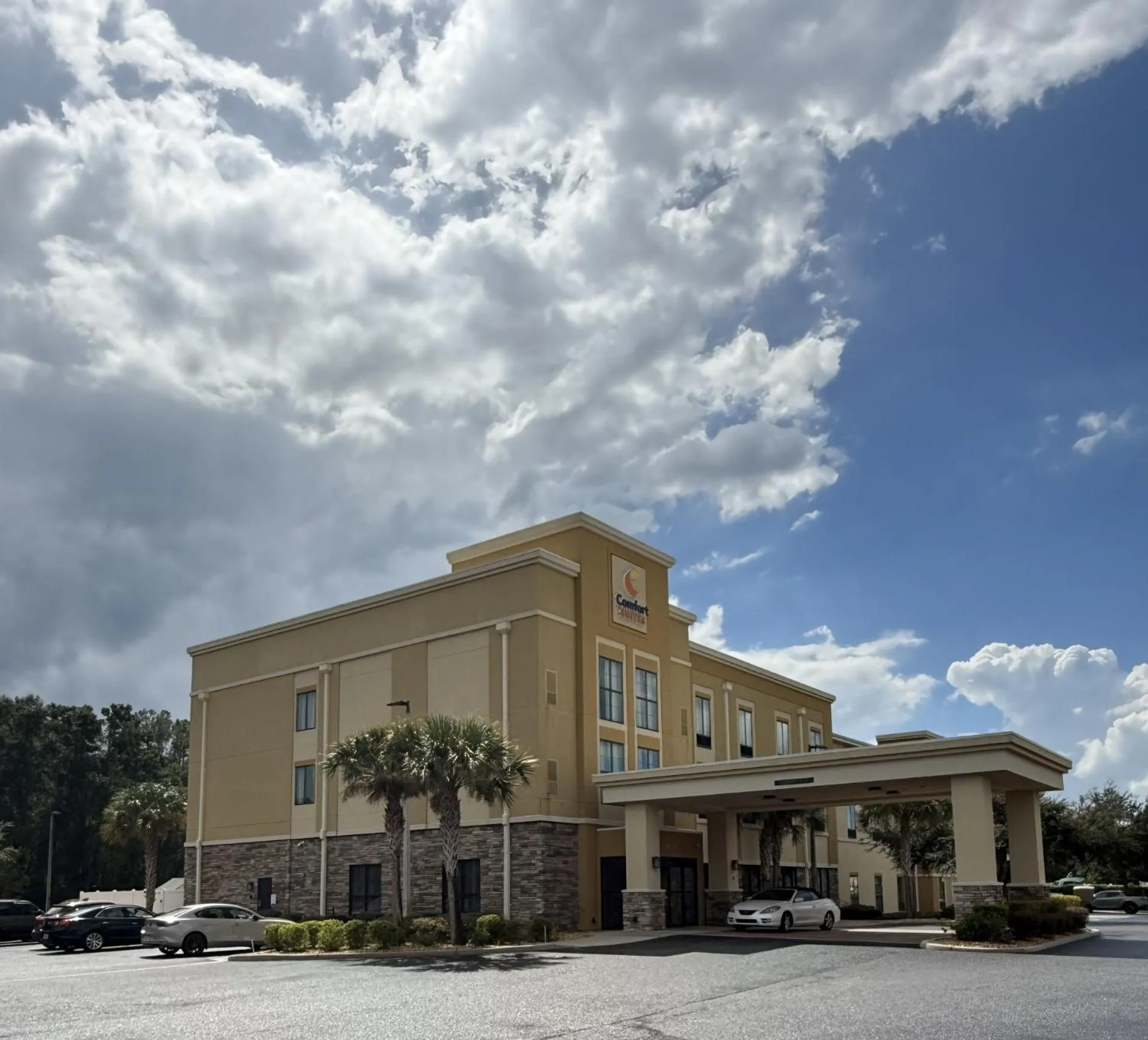 Comfort Suites Dunnellon near Rainbow Springs