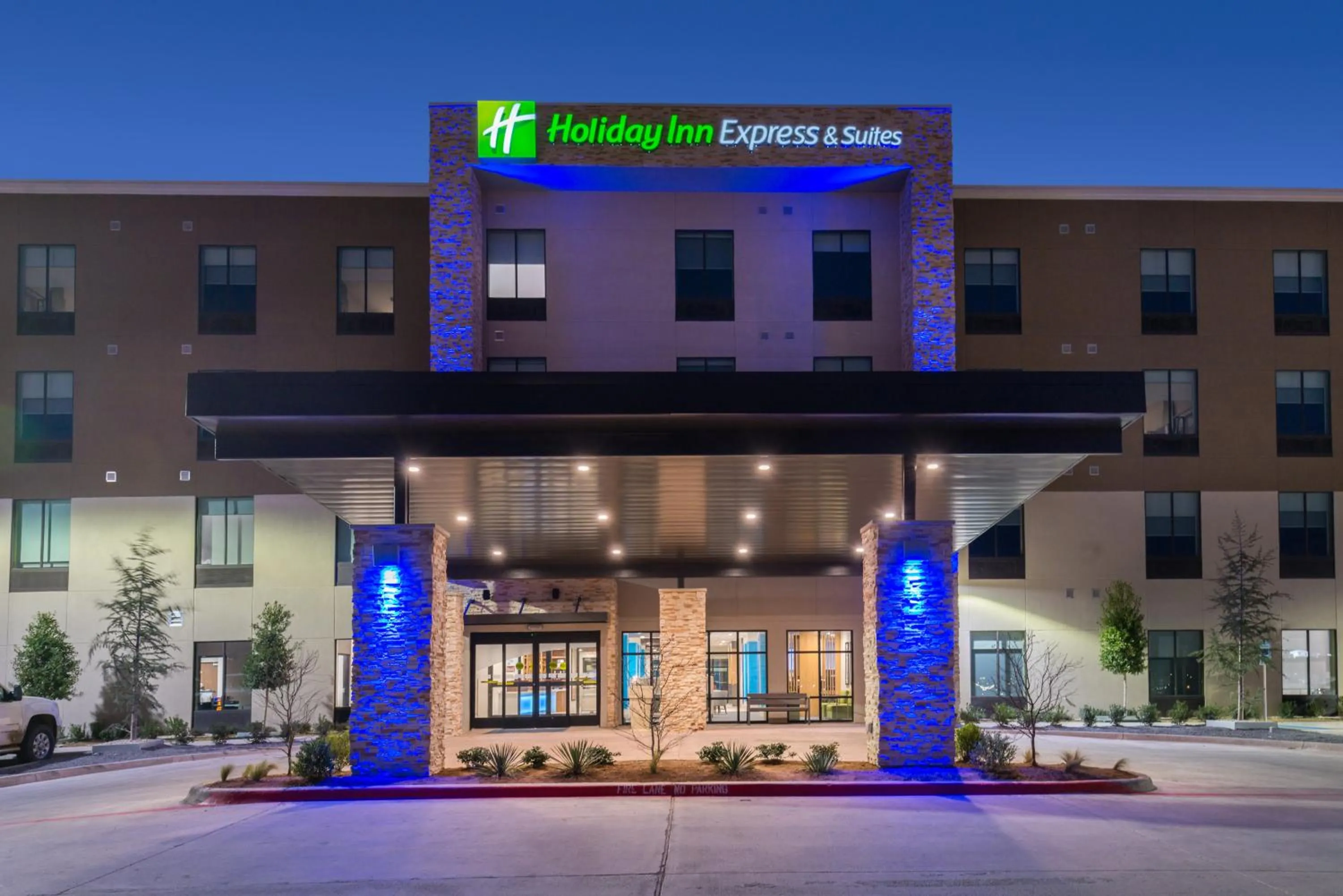 Property building in Holiday Inn Express Fort Worth West by IHG