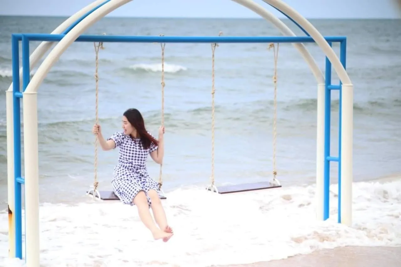 Saint Tropez Beach Hotel