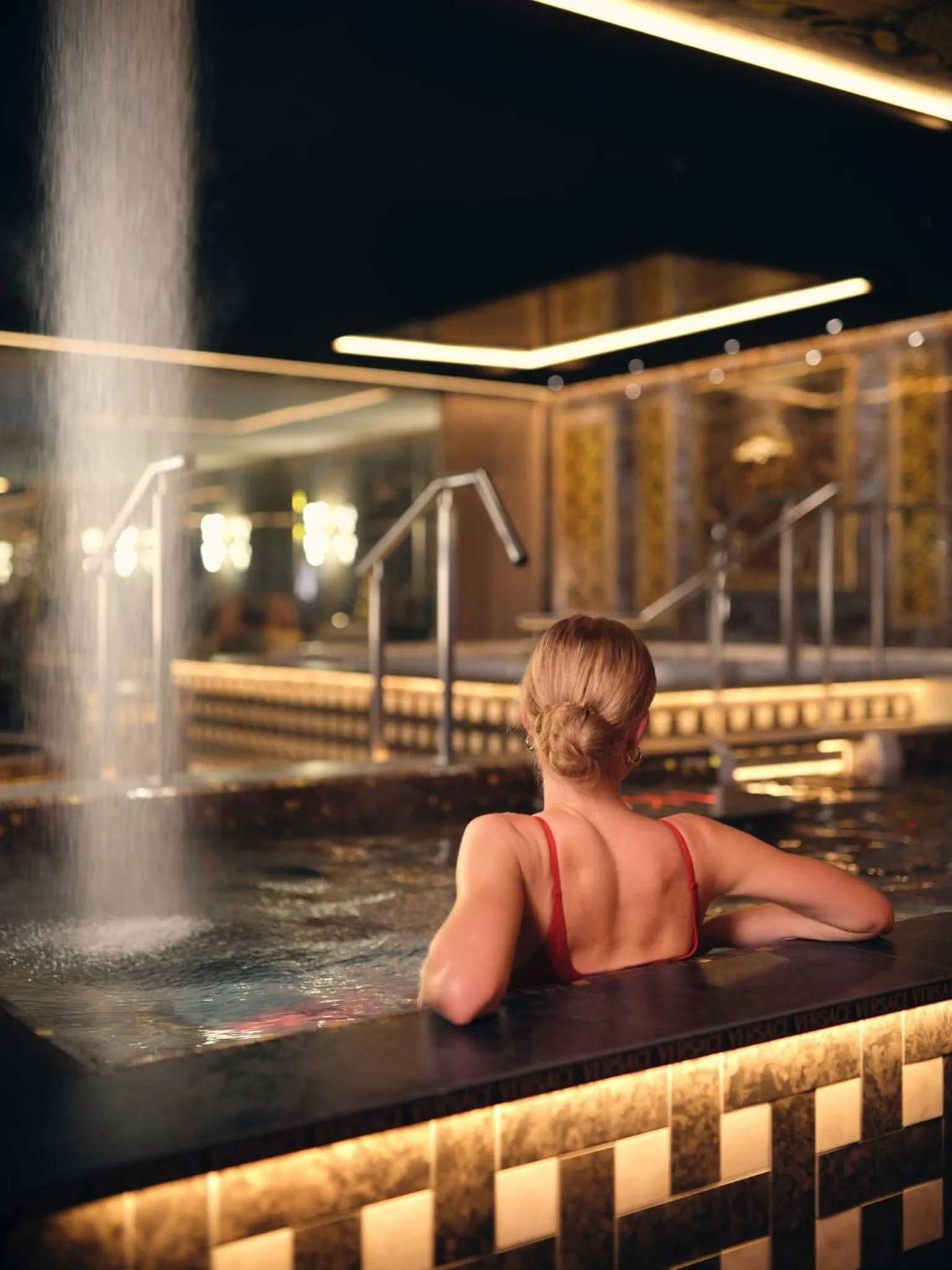 Spa and wellness centre/facilities in Diamond Suites by Reykjavik Keflavik Airport