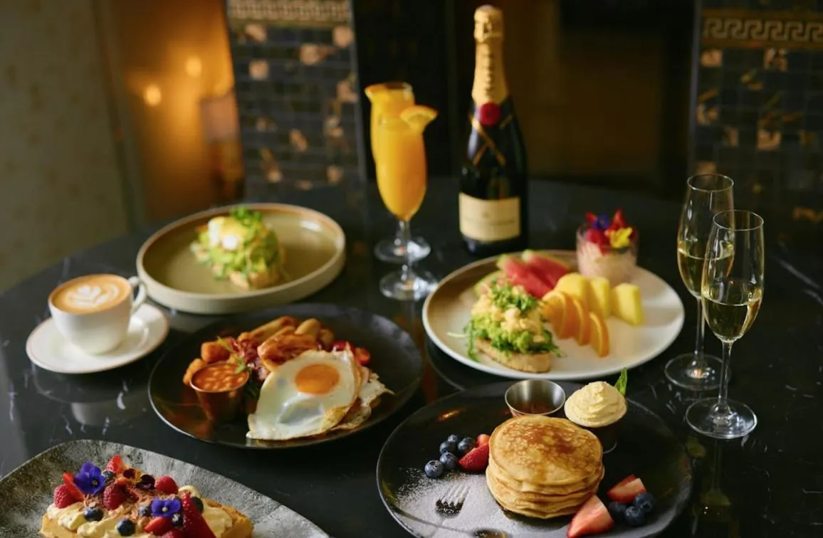 Breakfast in Diamond Suites by Reykjavik Keflavik Airport