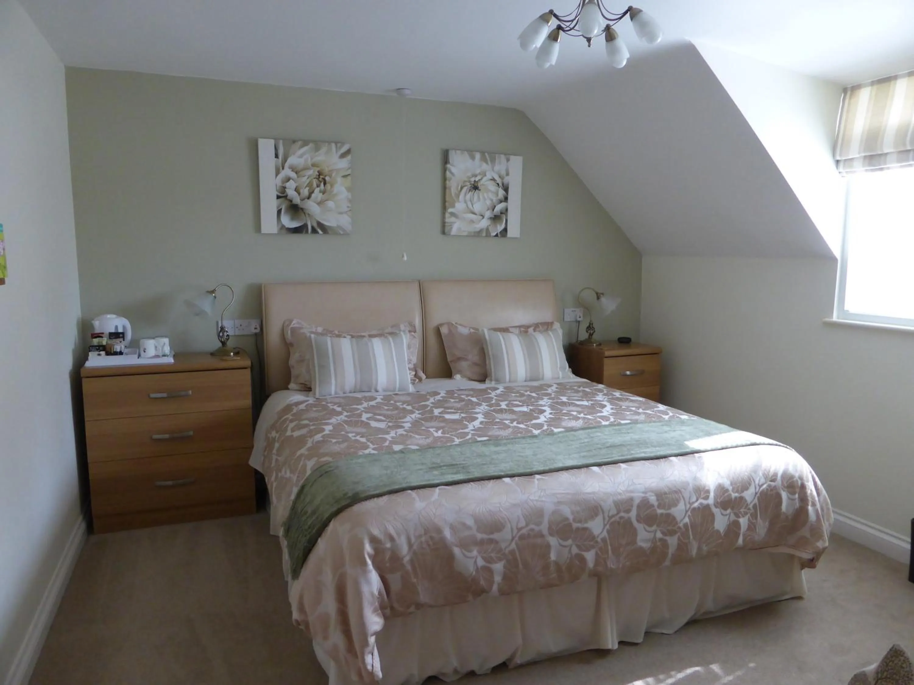 Bed in Liongate House