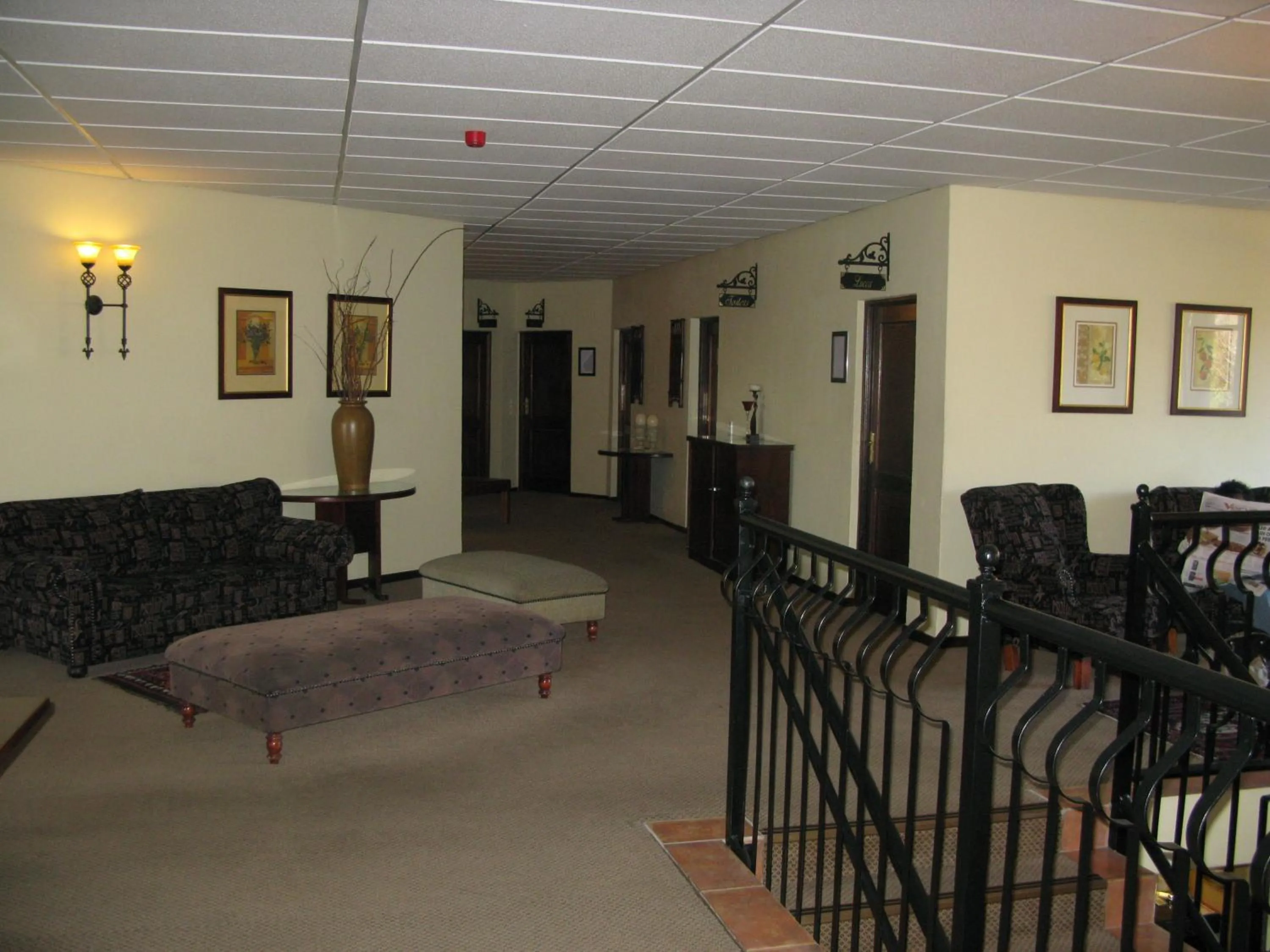 Lobby or reception in Benvenuto Hotel & Conference Centre