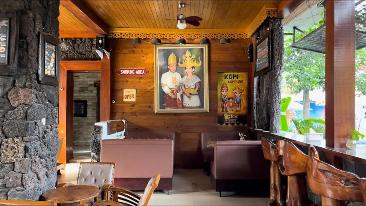 Restaurant/places to eat in Nuwono Tasya Syariah