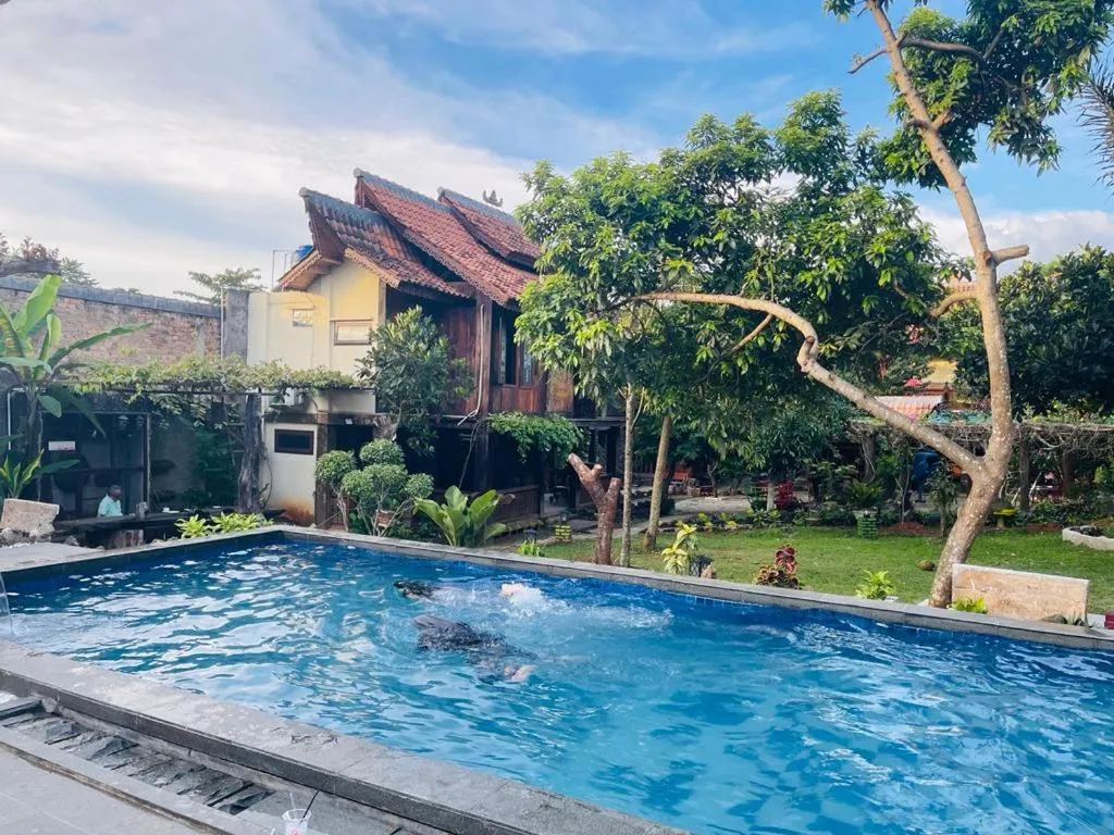 Pool view in Nuwono Tasya Syariah