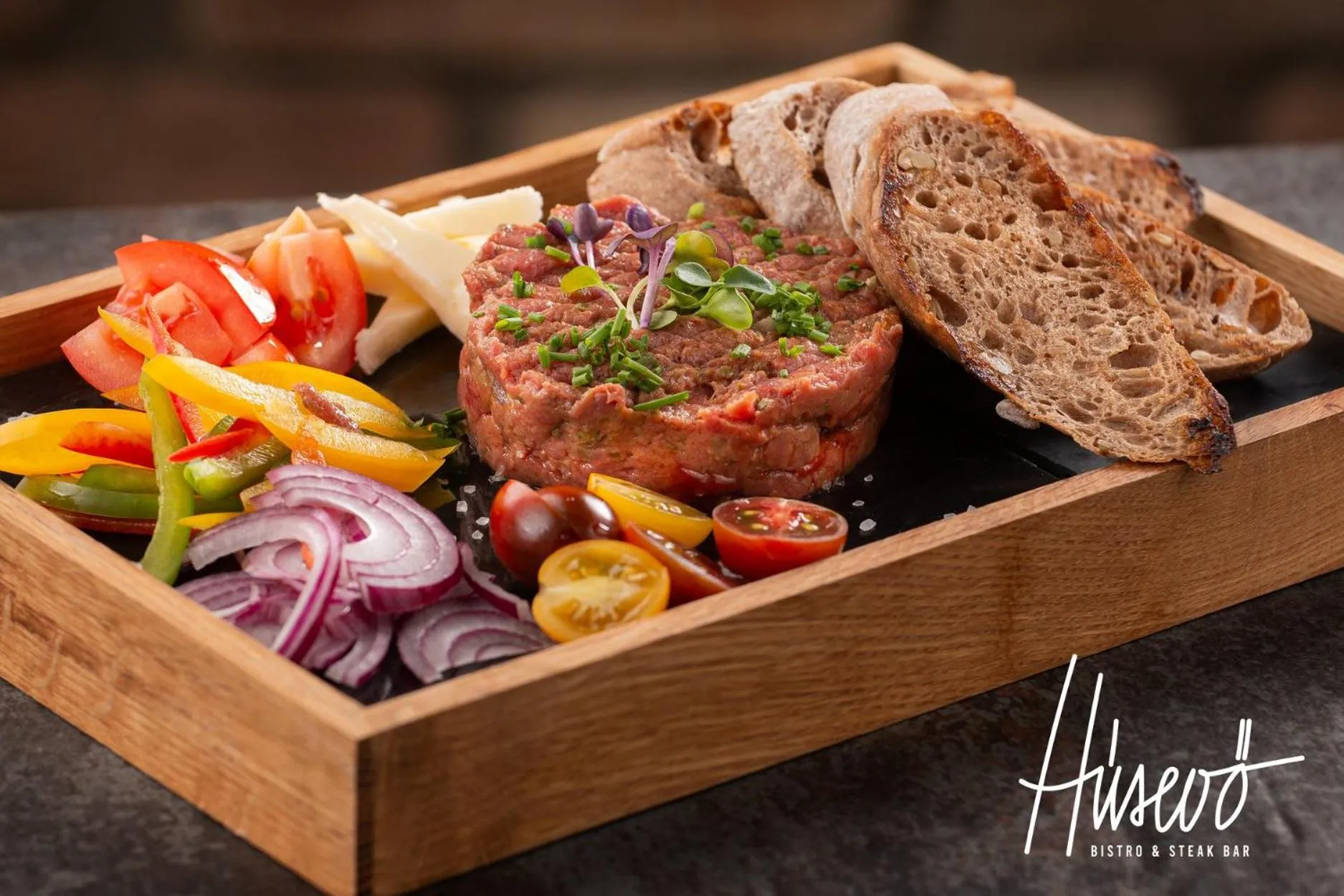 Restaurant/places to eat in Hotel Garzon Plaza