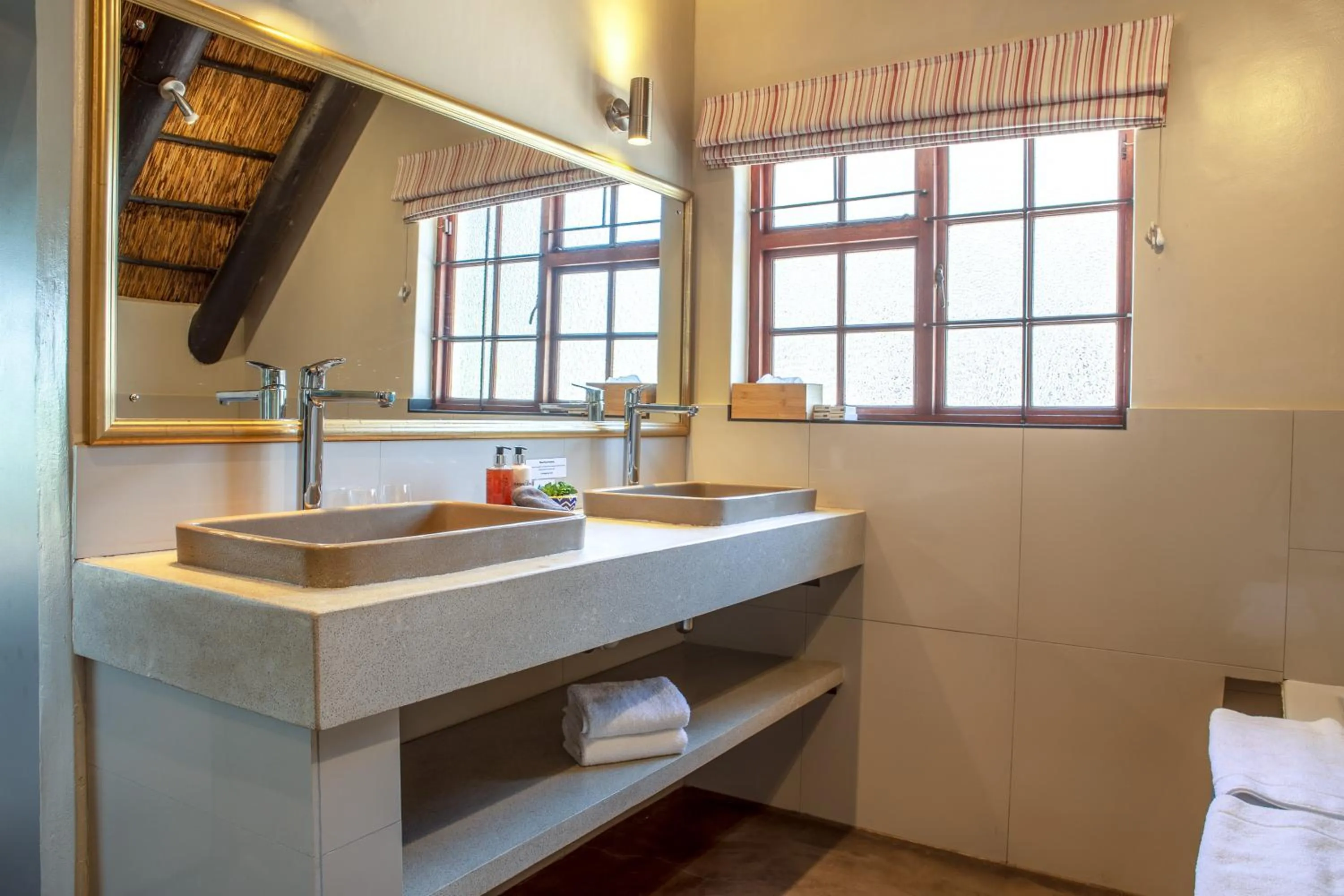 Bathroom in Wedgeview Country House & Spa