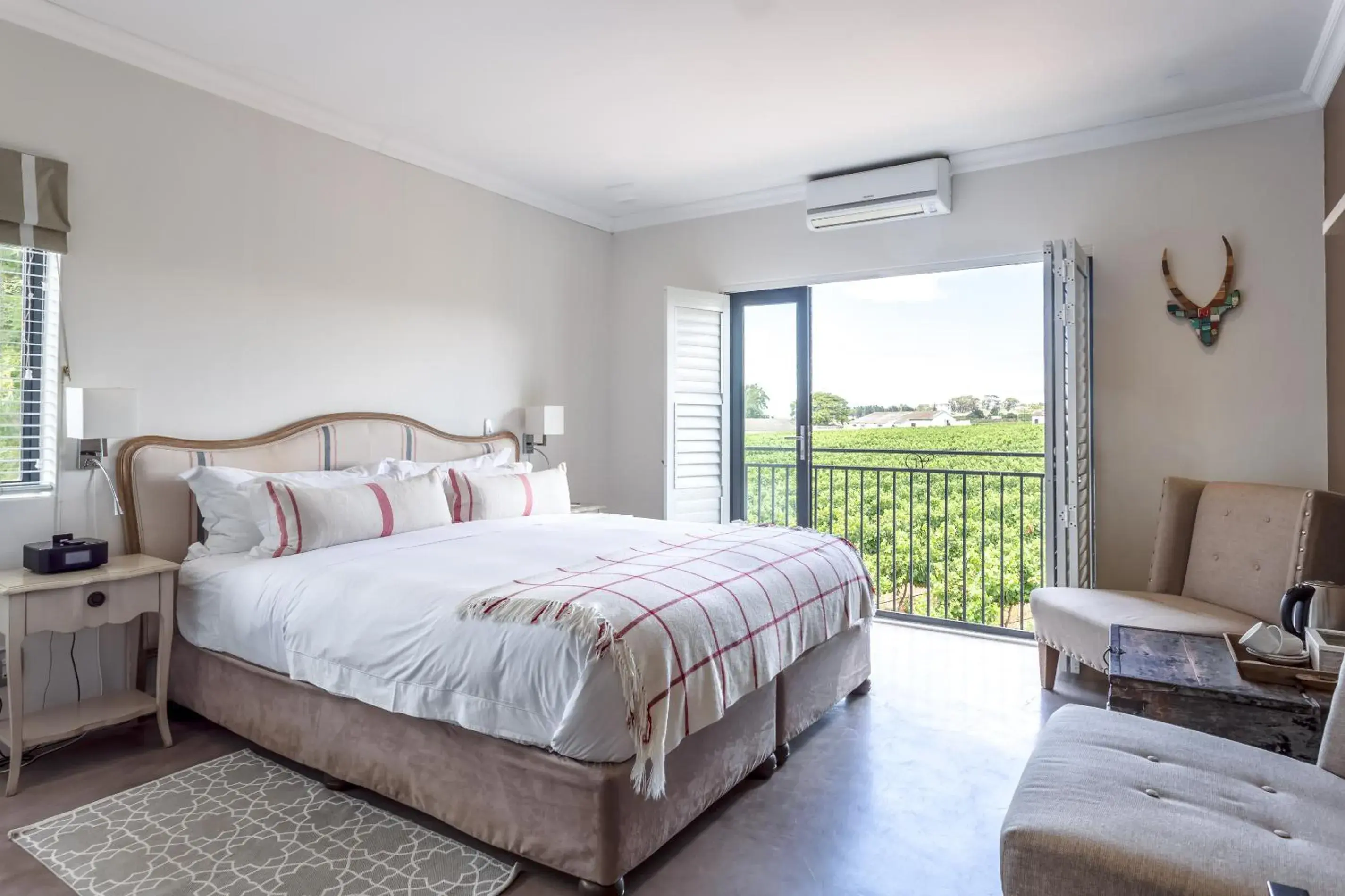 Vineyard Double Room in Wedgeview Country House & Spa Vineyard Double Room in Wedgeview Country House & Spa