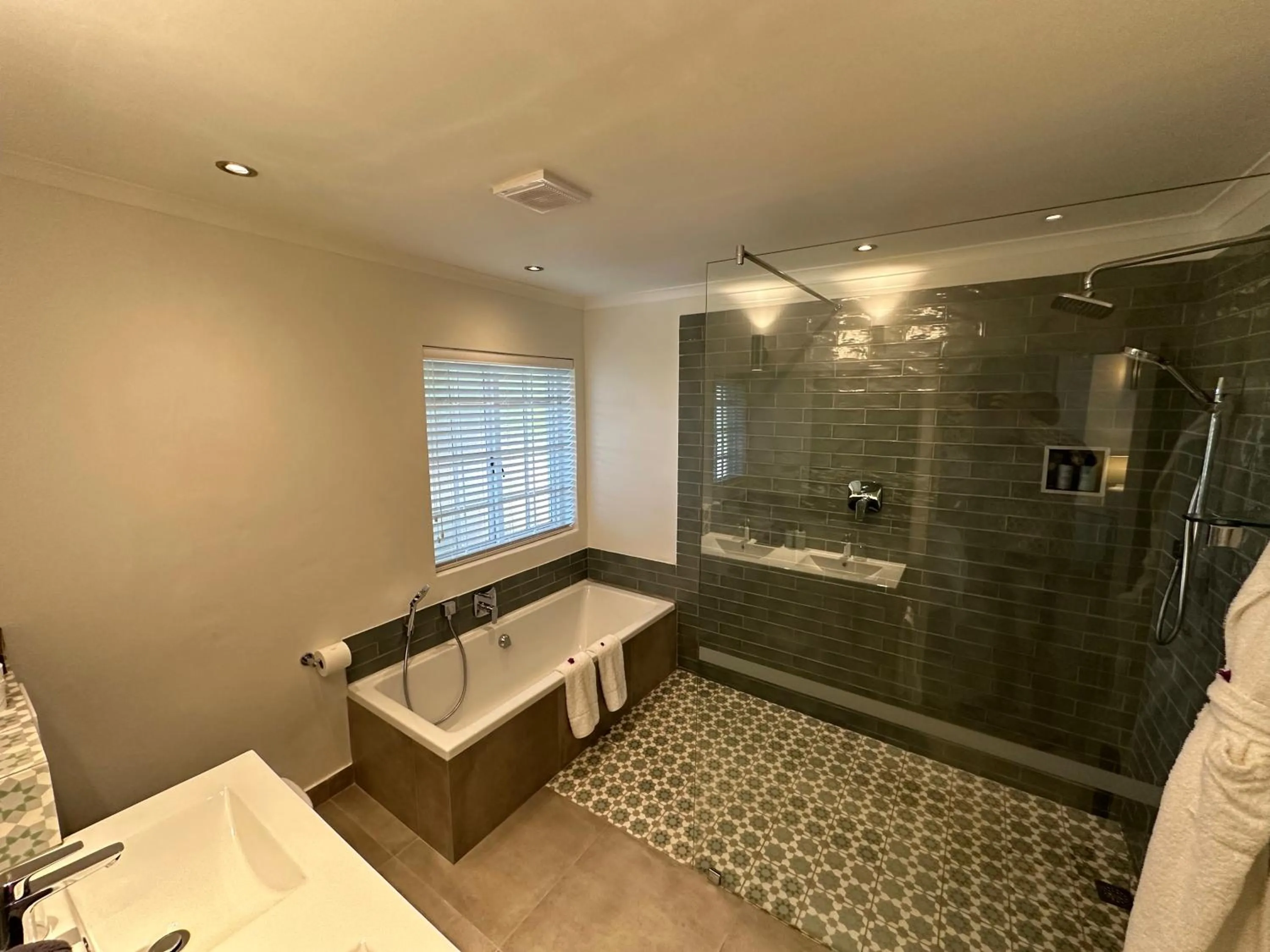 Bathroom in Wedgeview Country House & Spa