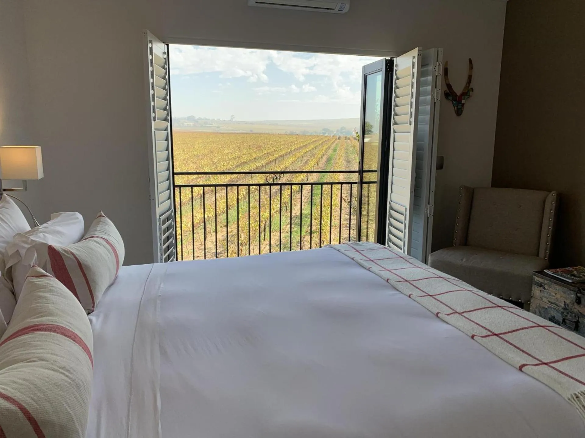 Bed in Wedgeview Country House & Spa