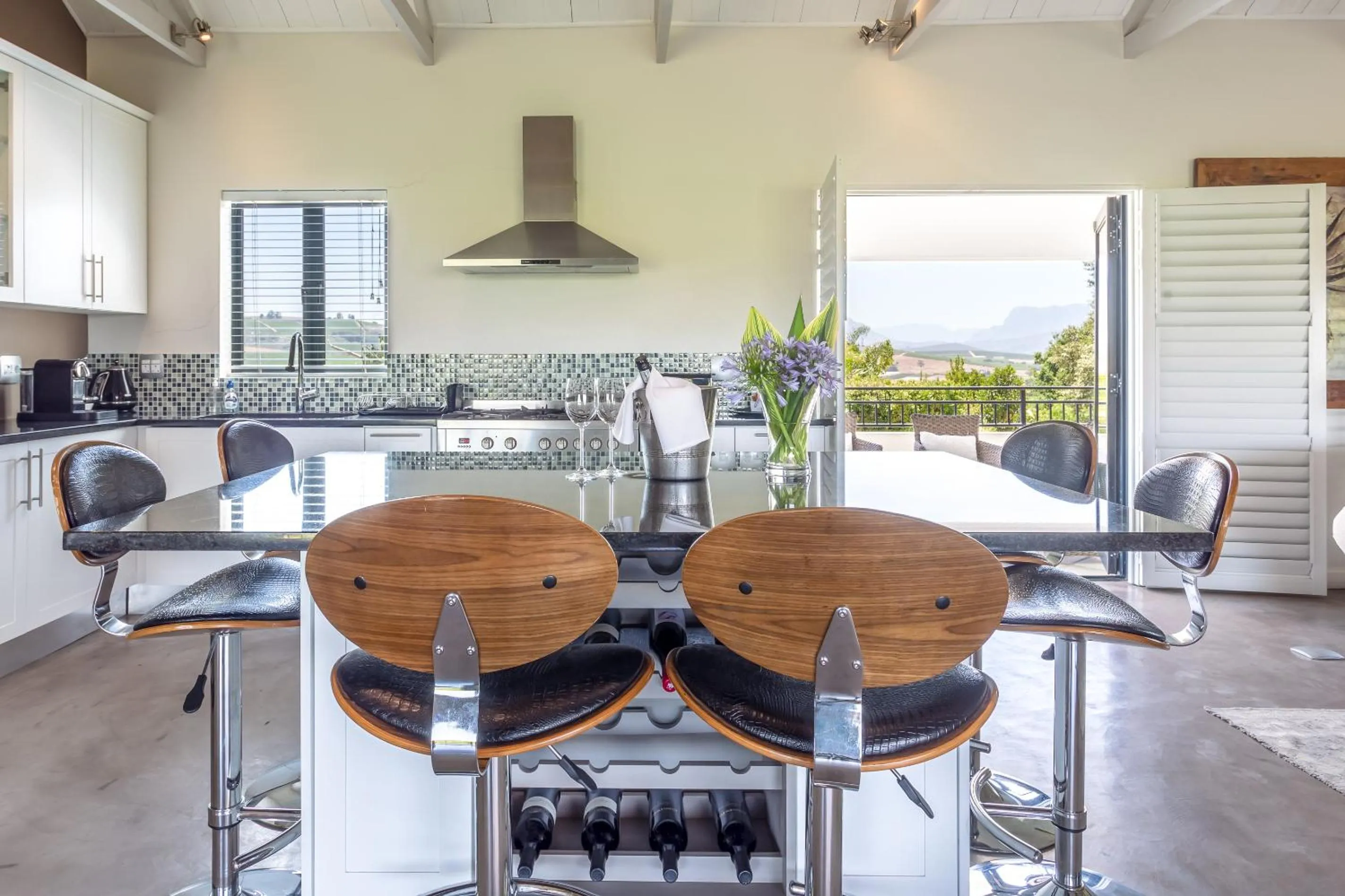 Kitchen or kitchenette in Wedgeview Country House & Spa