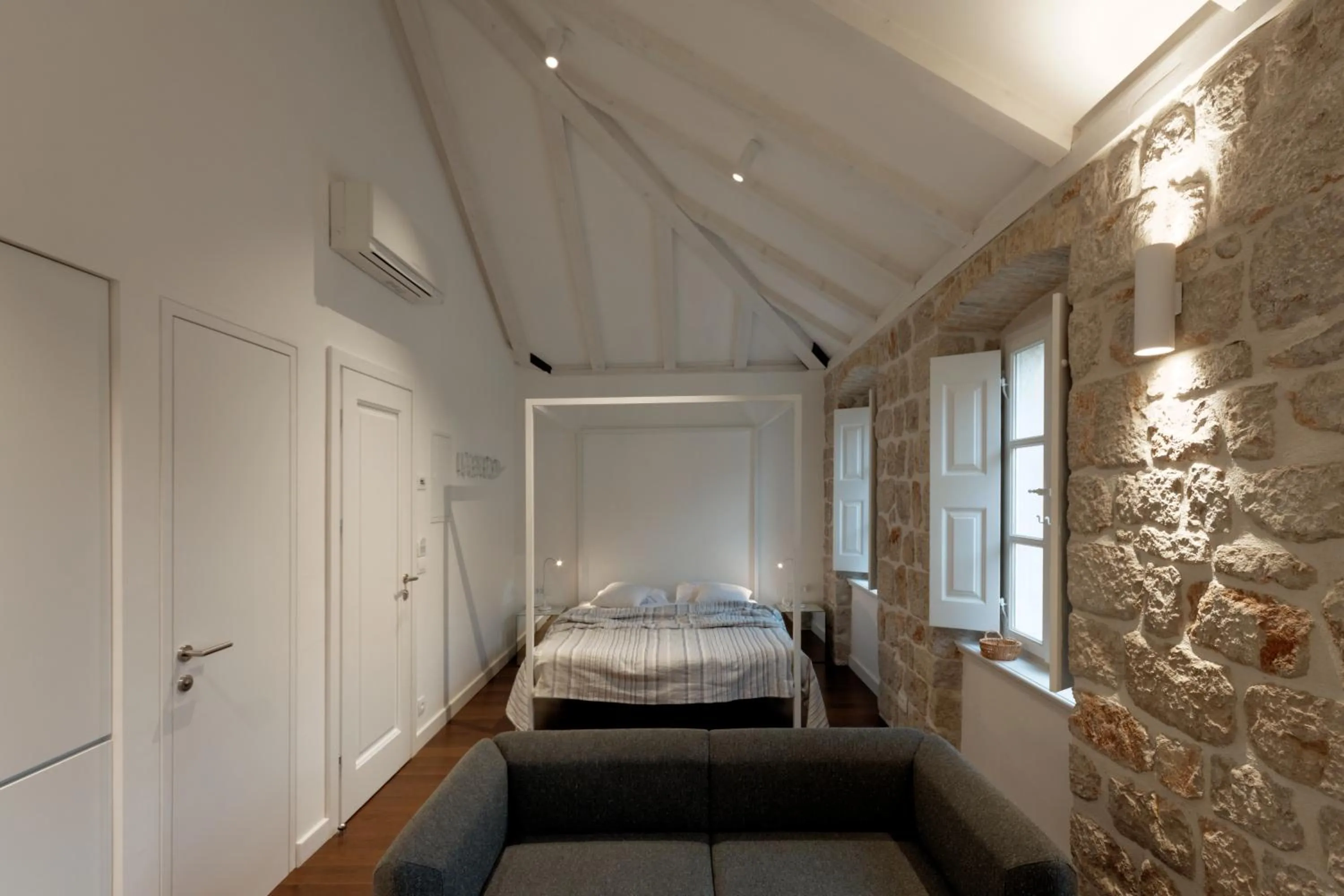 Bed in Apartments Eleganca