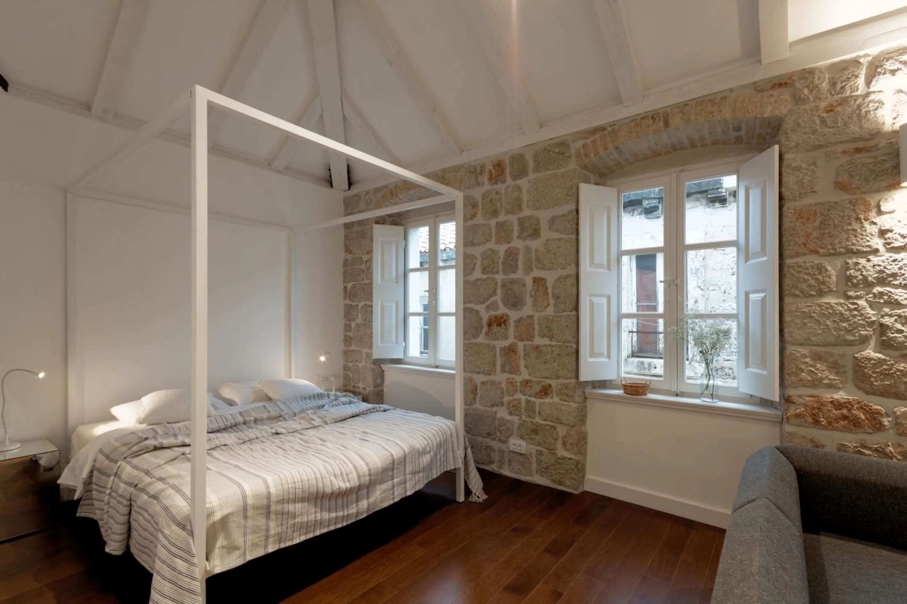 Bed in Apartments Eleganca