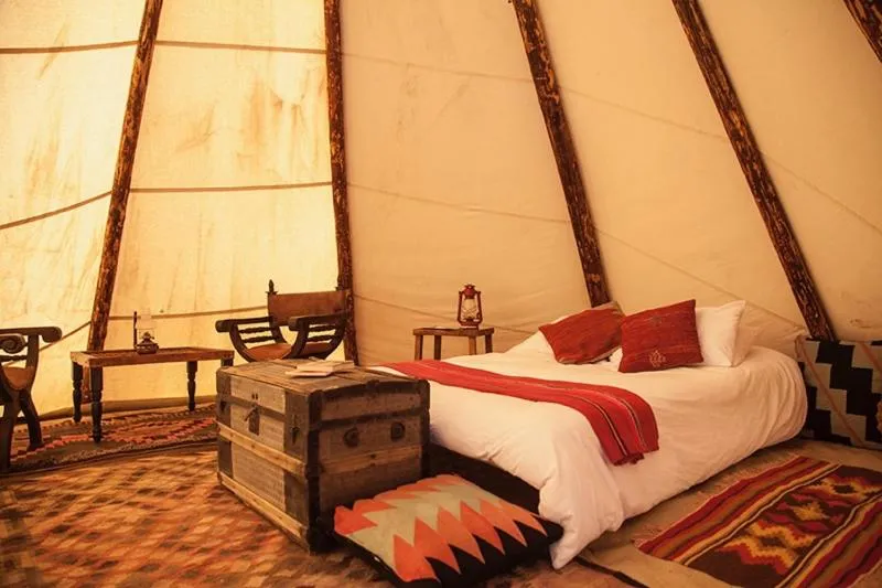 Bed in Taos Goji Farm & Eco-Lodge Retreat
