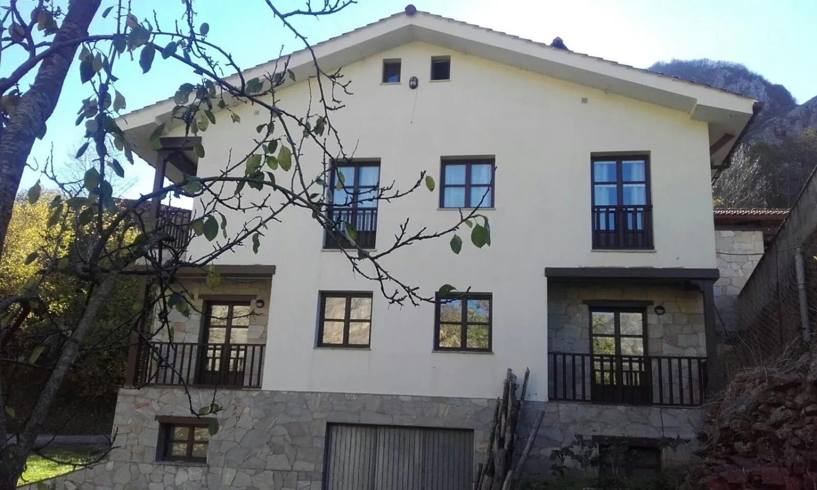 Facade/entrance in El Mirador Del Parque