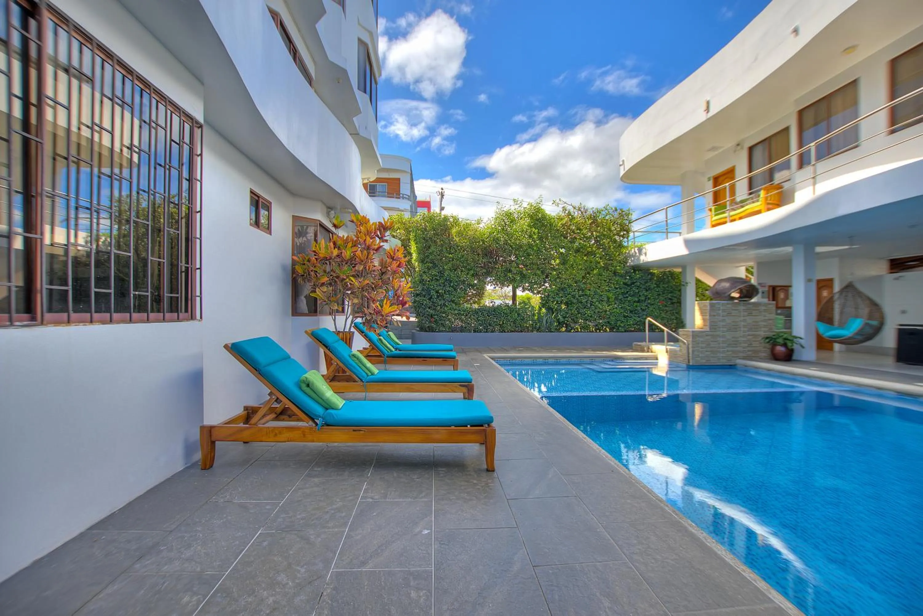 Swimming pool in El Descanso del Guia