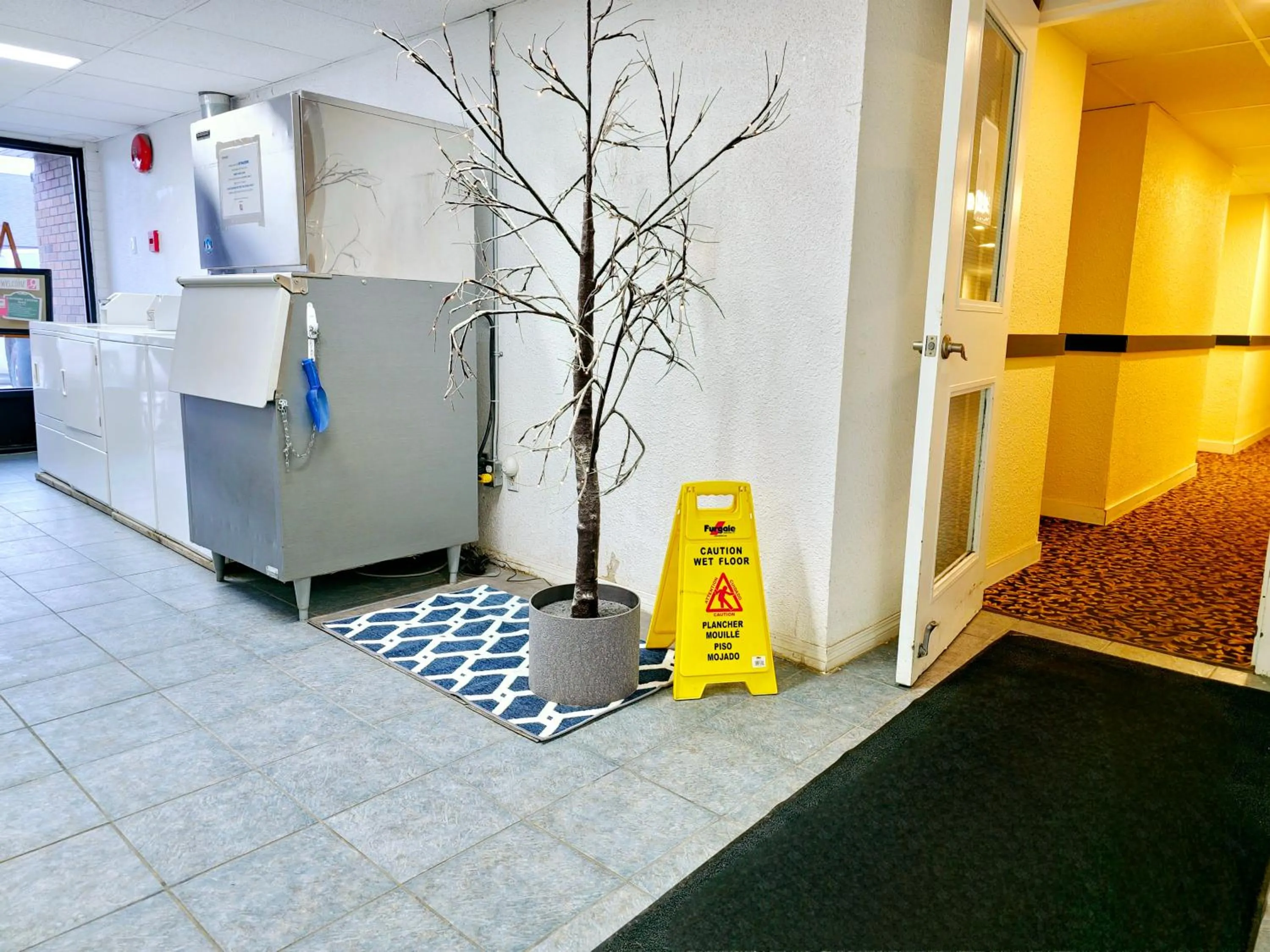 Property building in Cloud 9 Inn