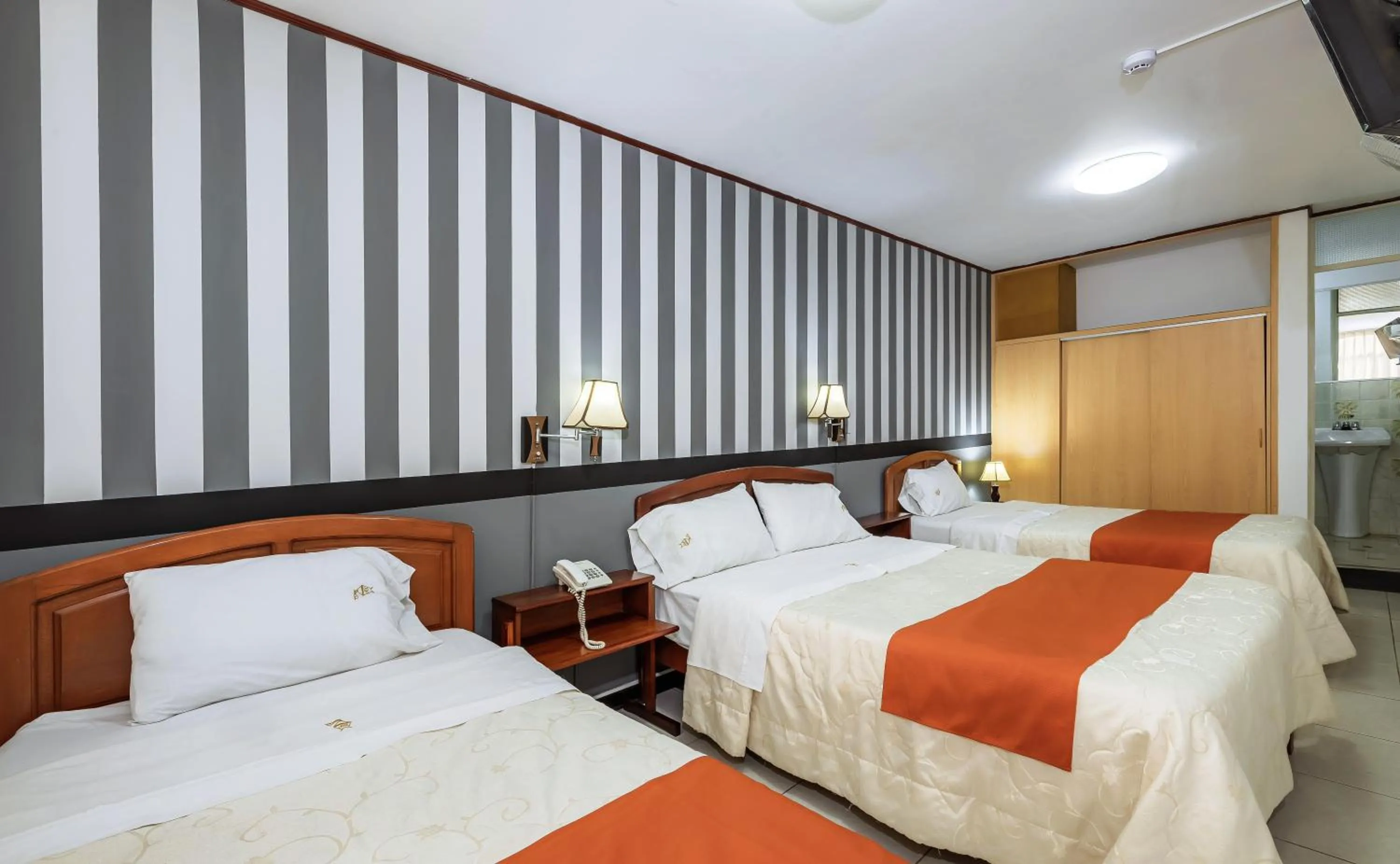Bed in Recreo Hotel