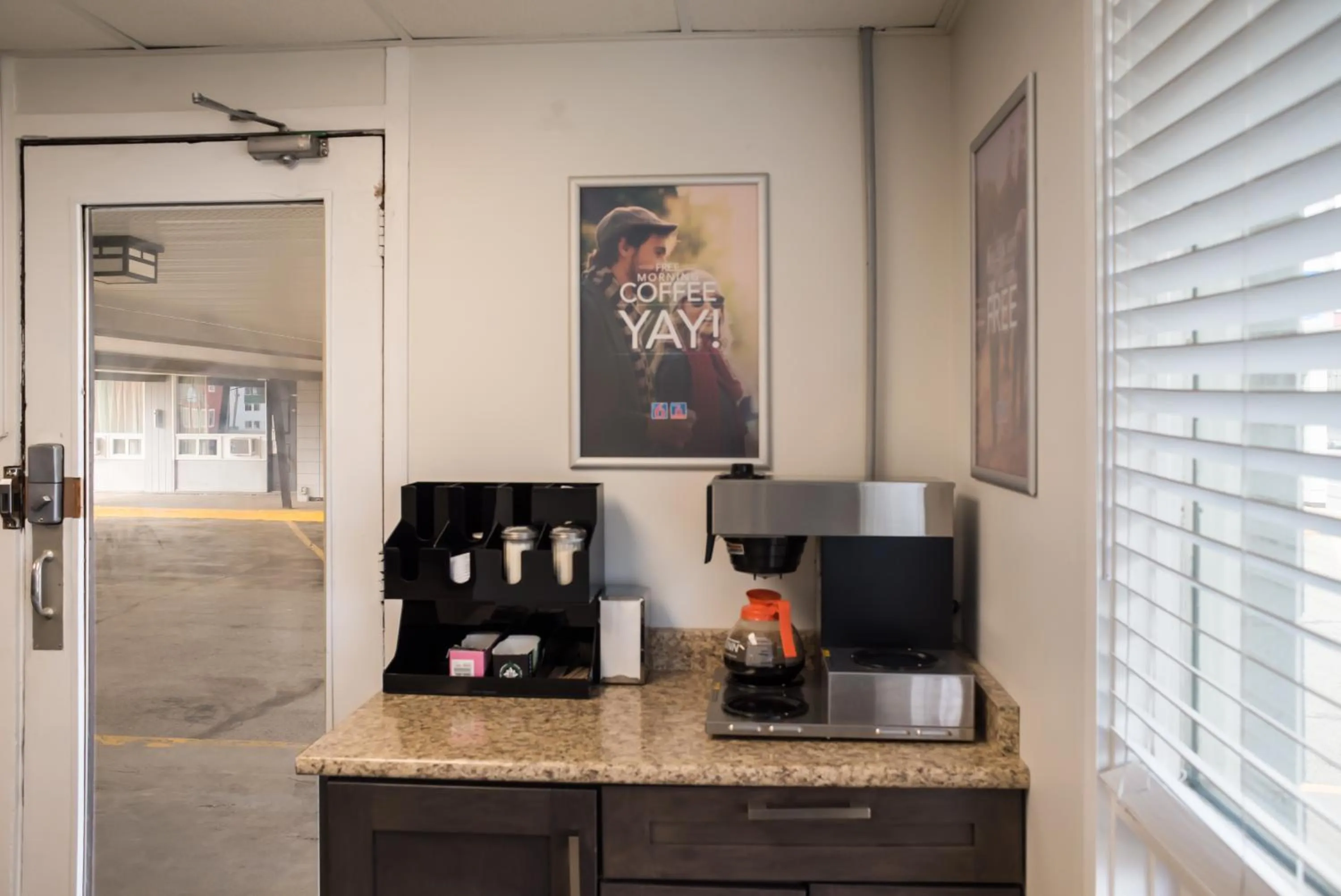 Coffee/tea facilities in Motel 6-Fort St. John, BC